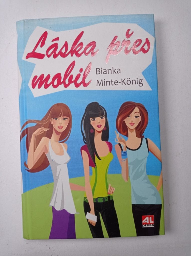 Láska přes mobil Pevná (2015)