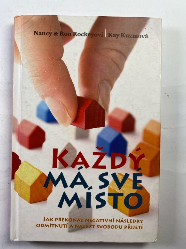 Levně Každý má své místo Pevná 2009