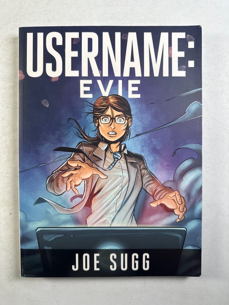Levně Username Evie Pevná 2015