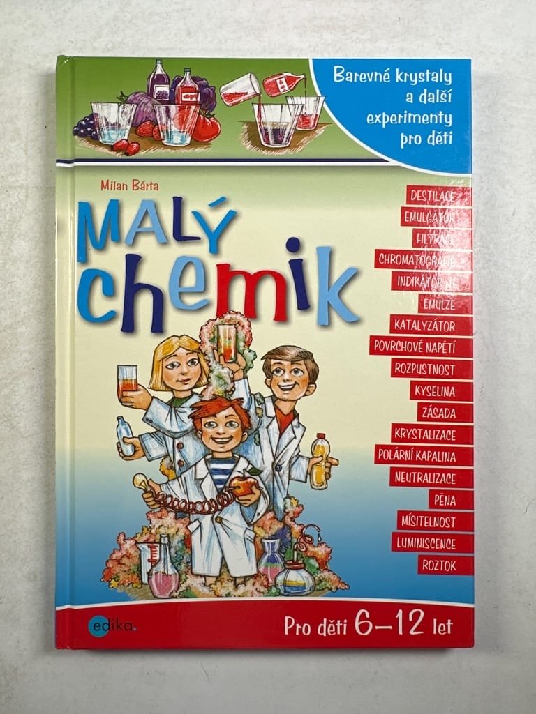Levně Malý chemik