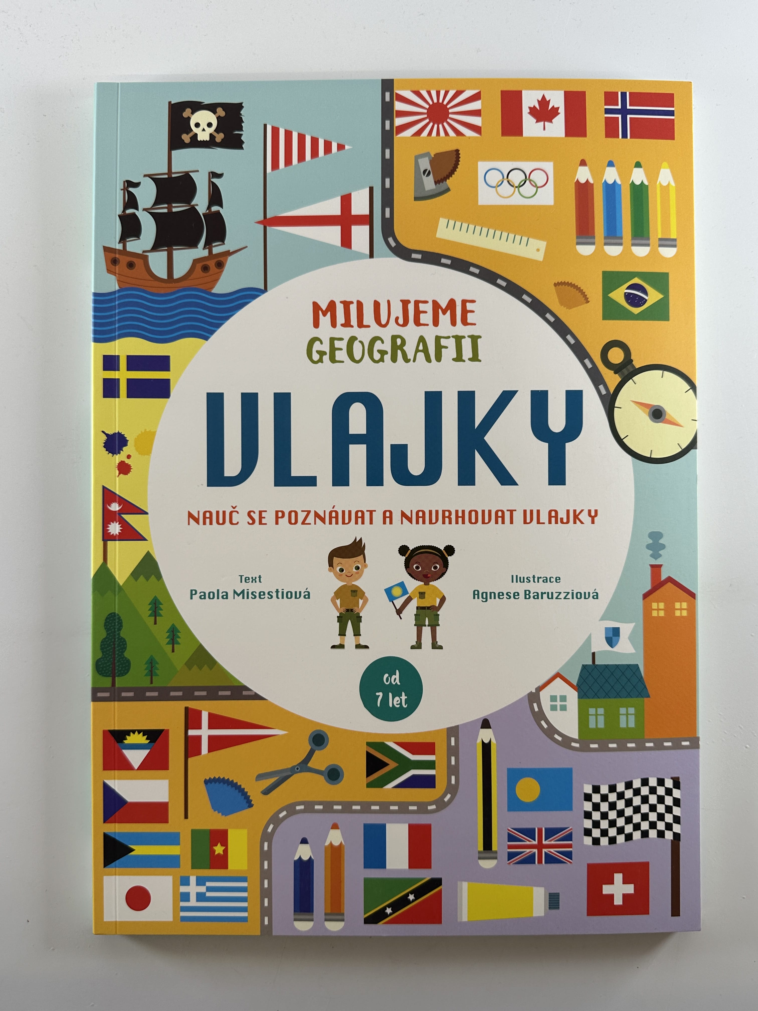 Levně Milujeme geografii: Vlajky Měkká - nová