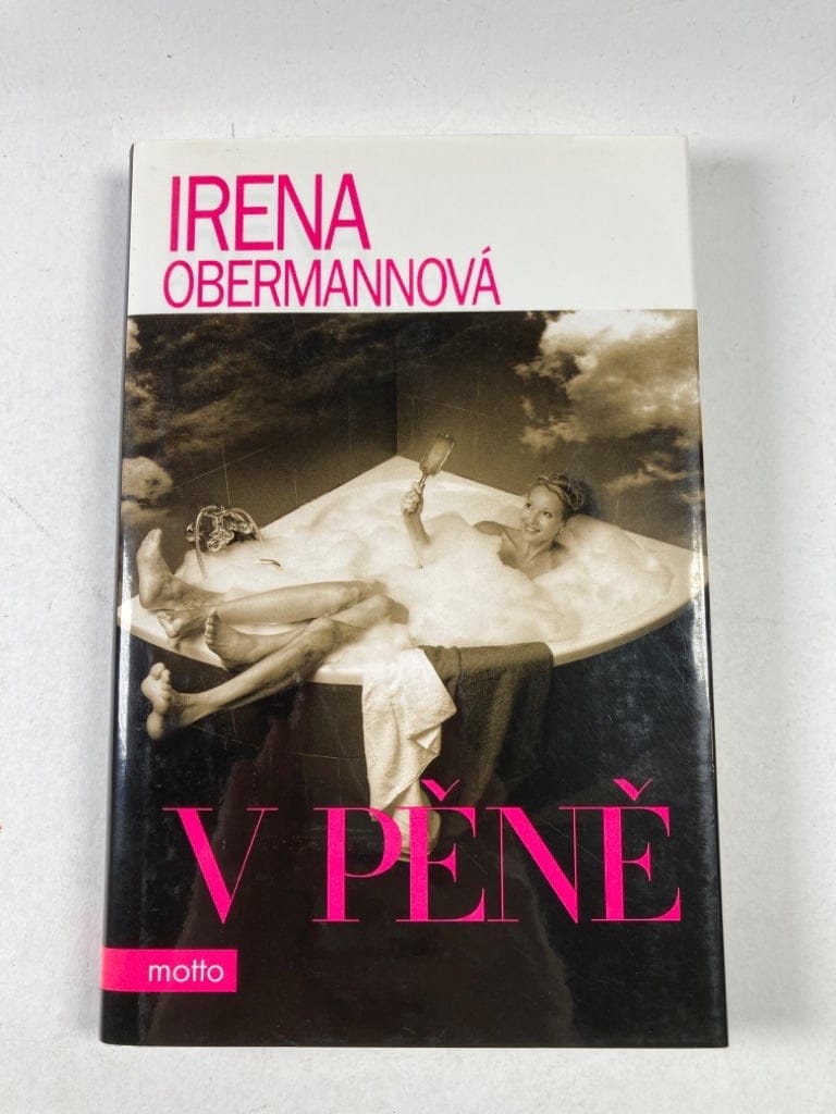 V pěně Pevná (2007)