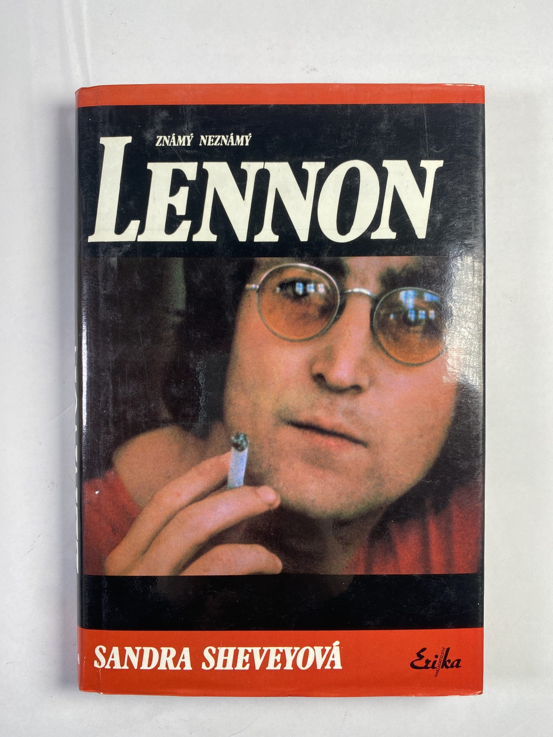 Levně Známý neznámý Lennon