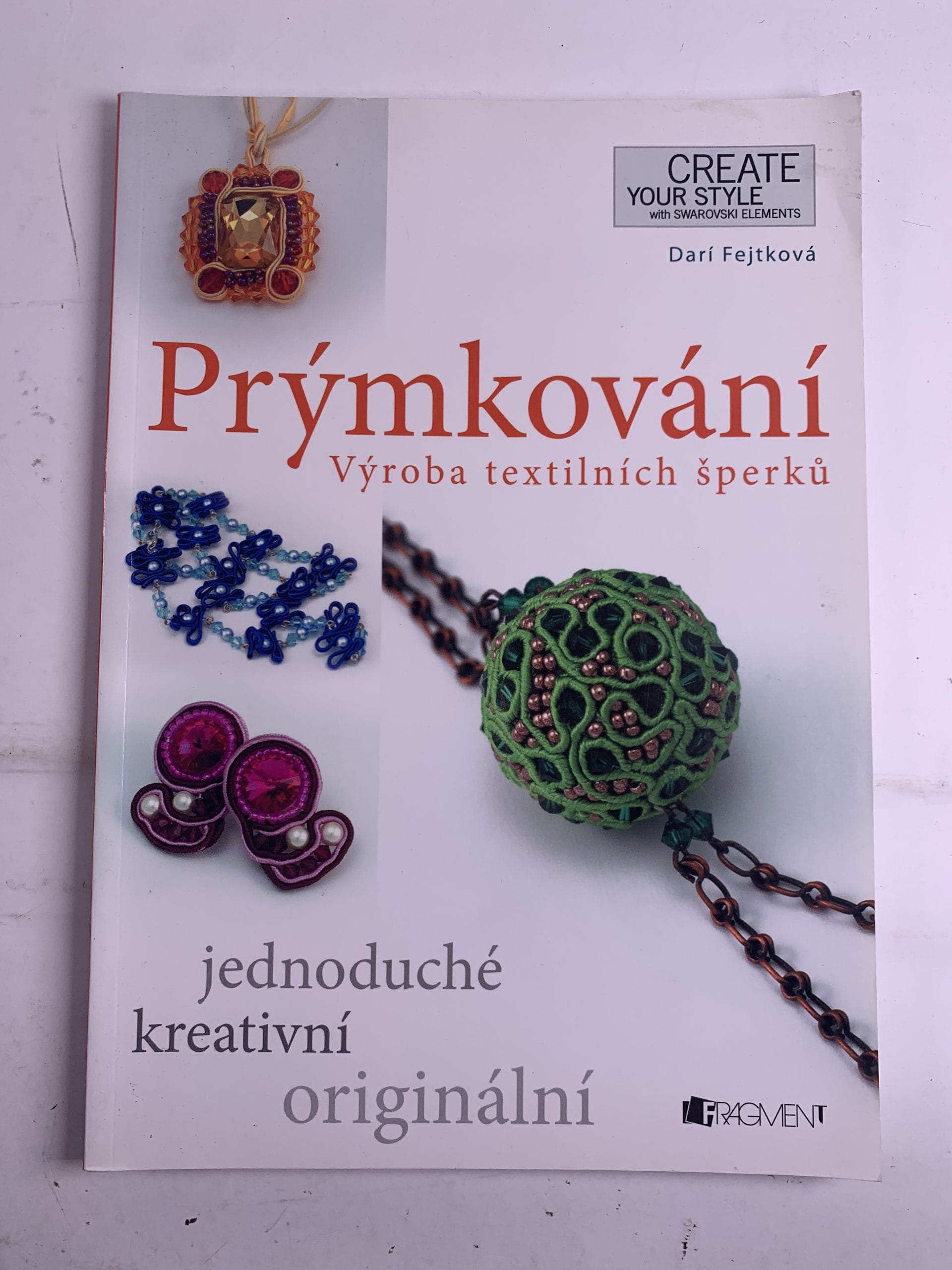 Levně Prýmkování - Výroba textilních šperků