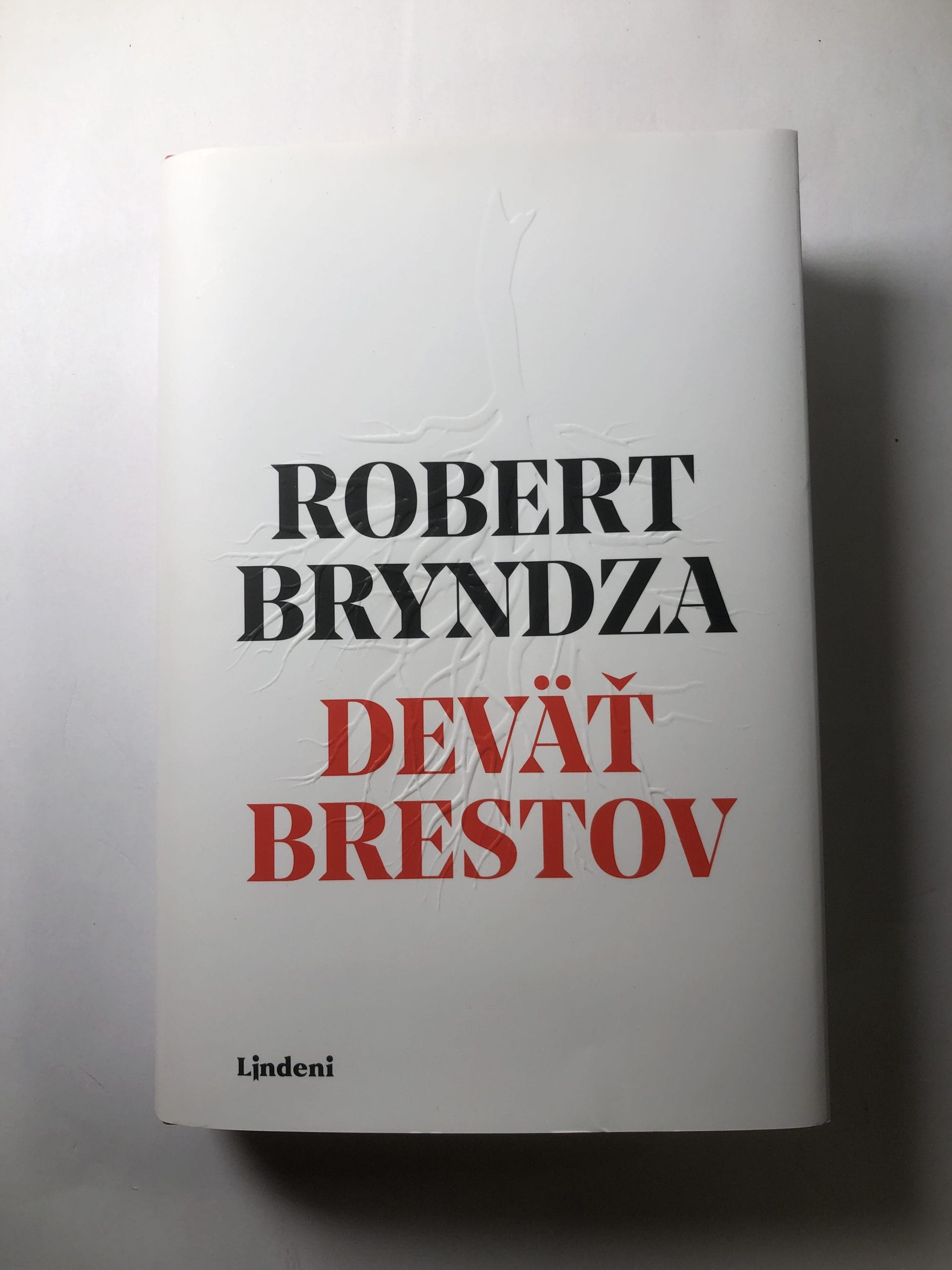 Levně Deväť brestov