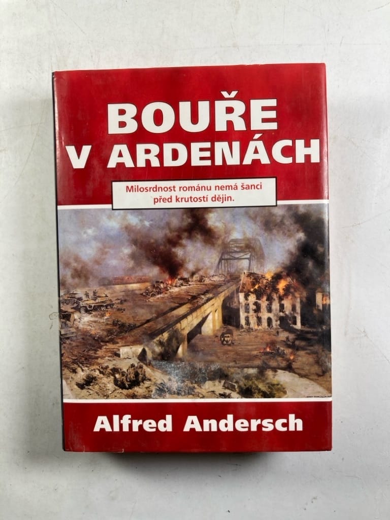 Levně Bouře v Ardenách Pevná