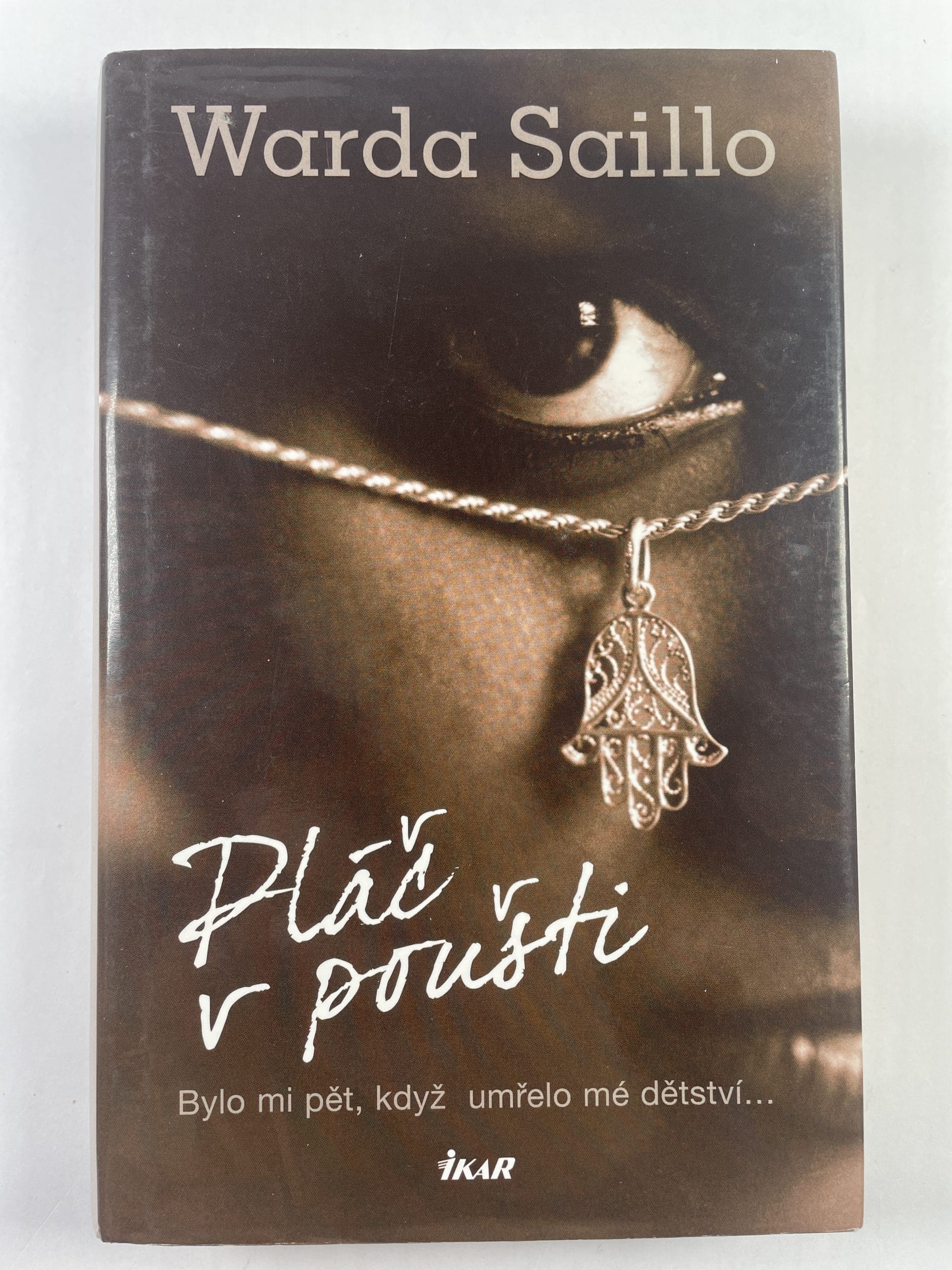 Pláč v poušti - Bylo mi pět, když umřelo mé dětství... Pevná (2014)