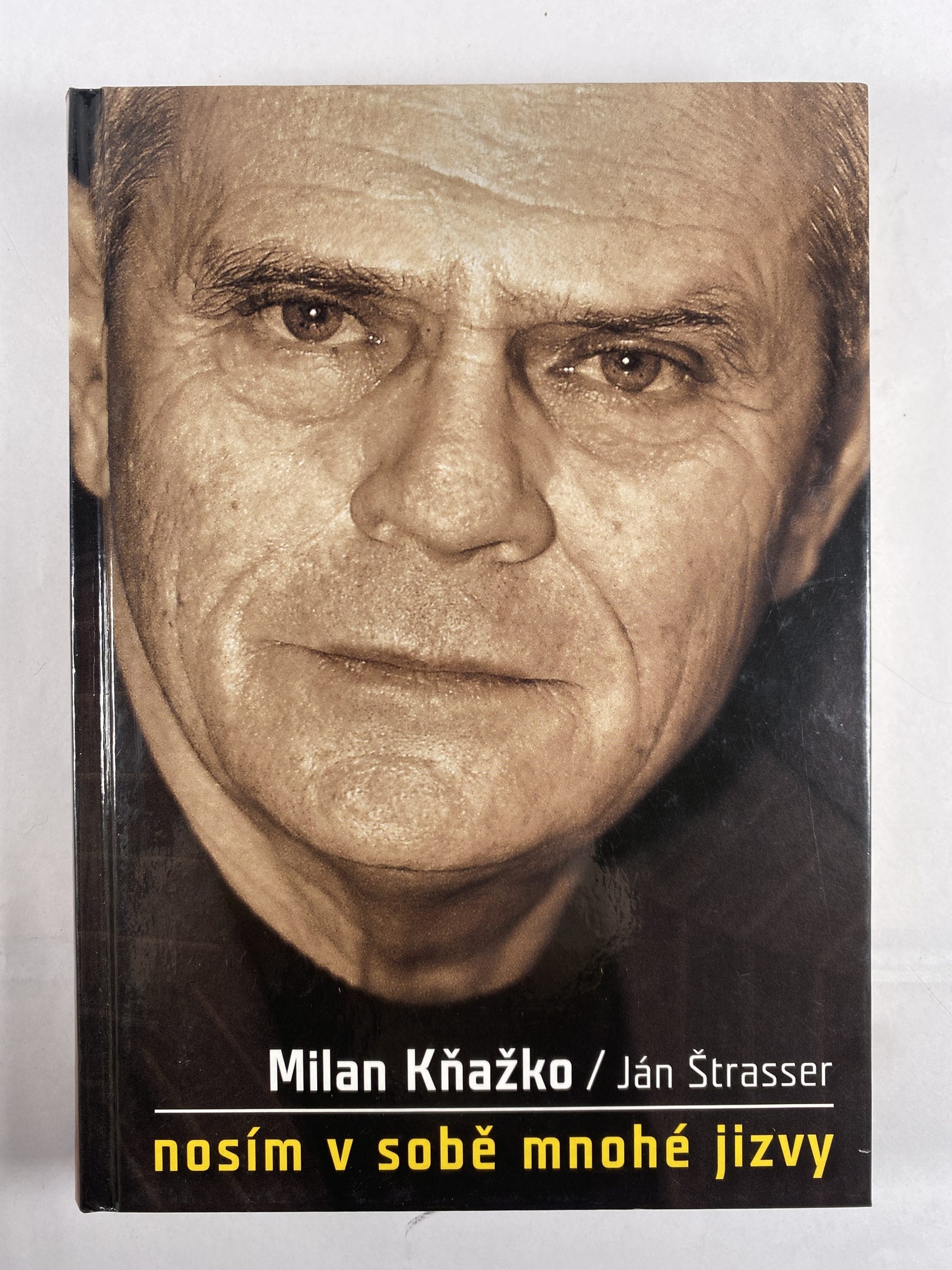 Nosím v sobě mnohé jizvy