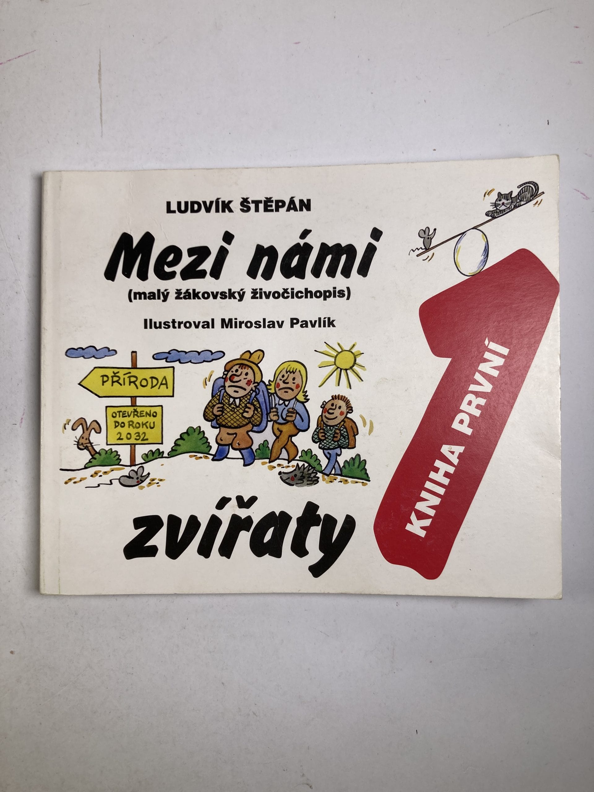 Levně Mezi námi zvířaty 1