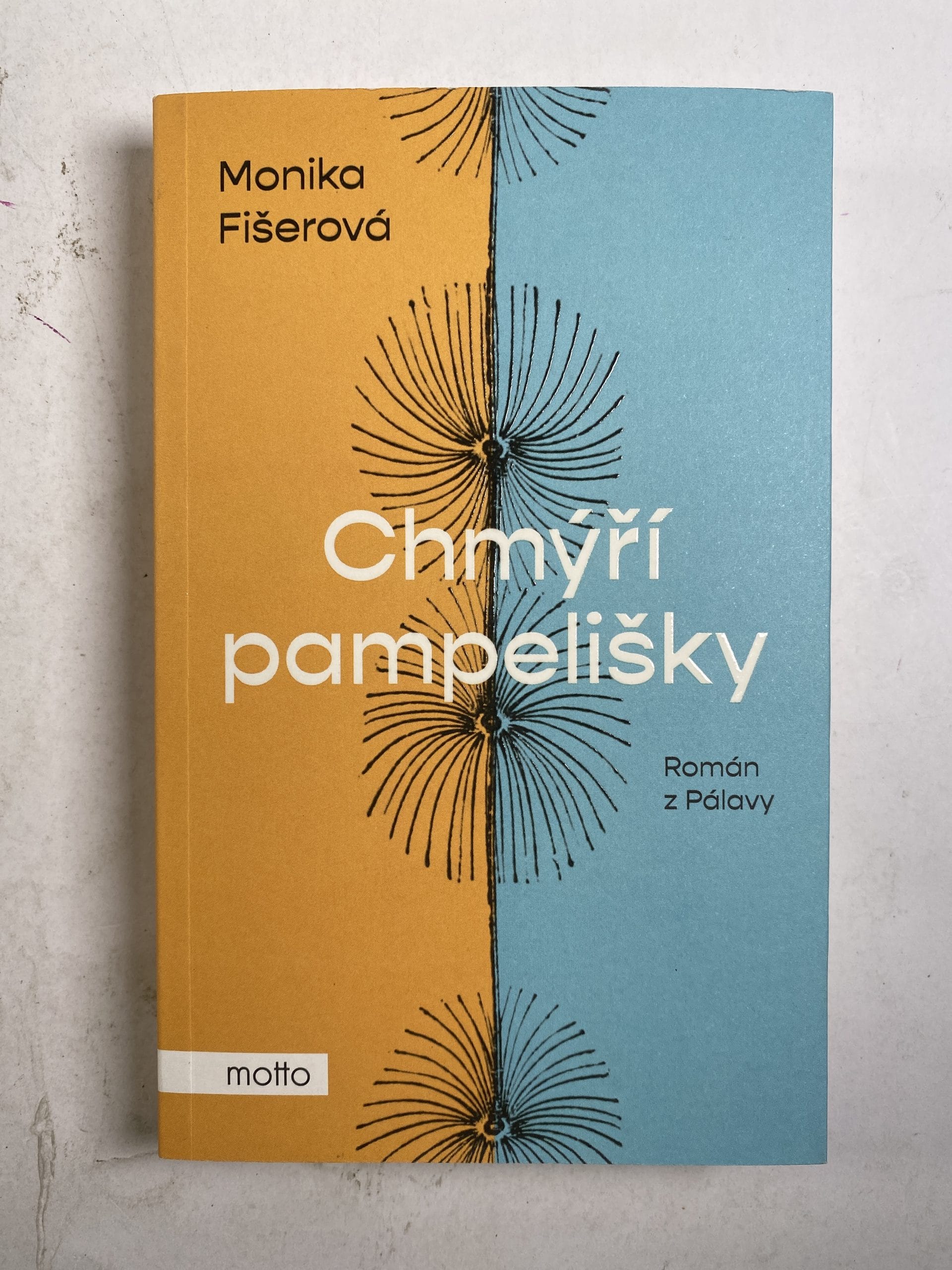 Chmýří pampelišky