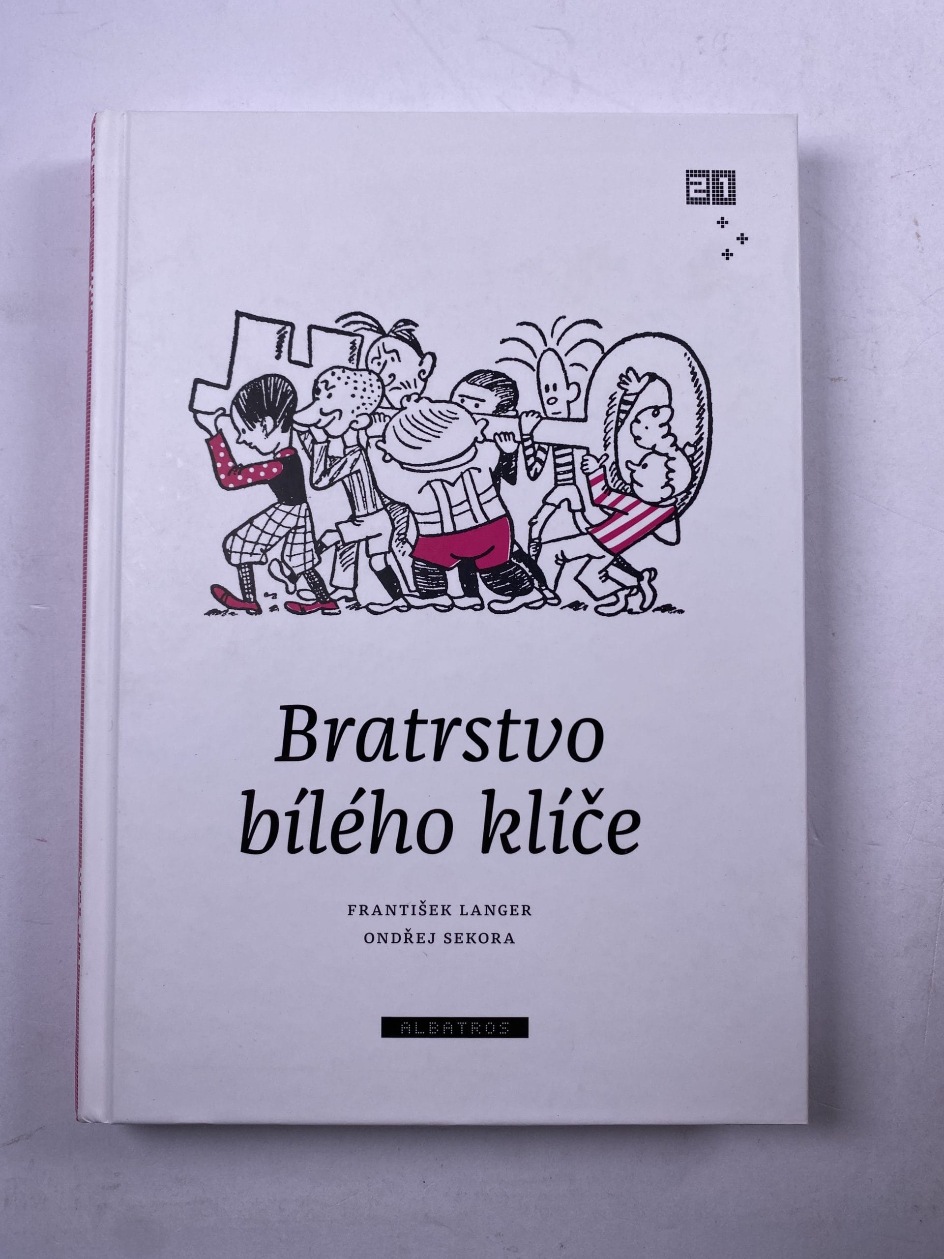 Levně Bratrstvo Bílého klíče Pevná (2016)
