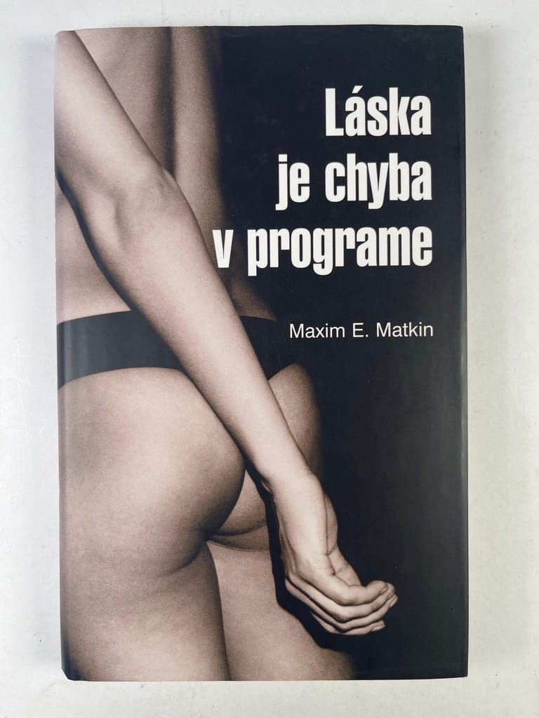 Levně Láska je chyba v programe Pevná