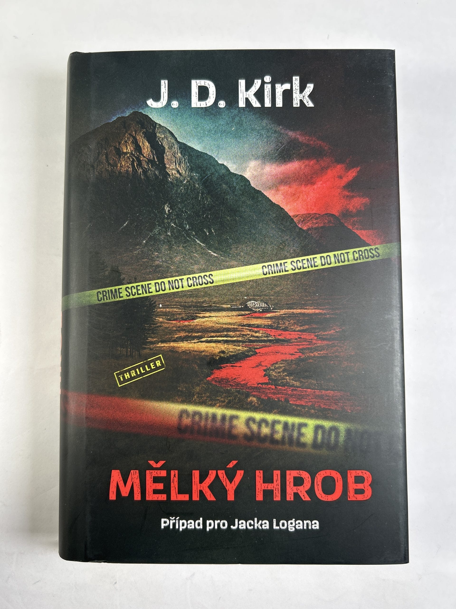 Levně Mělký hrob