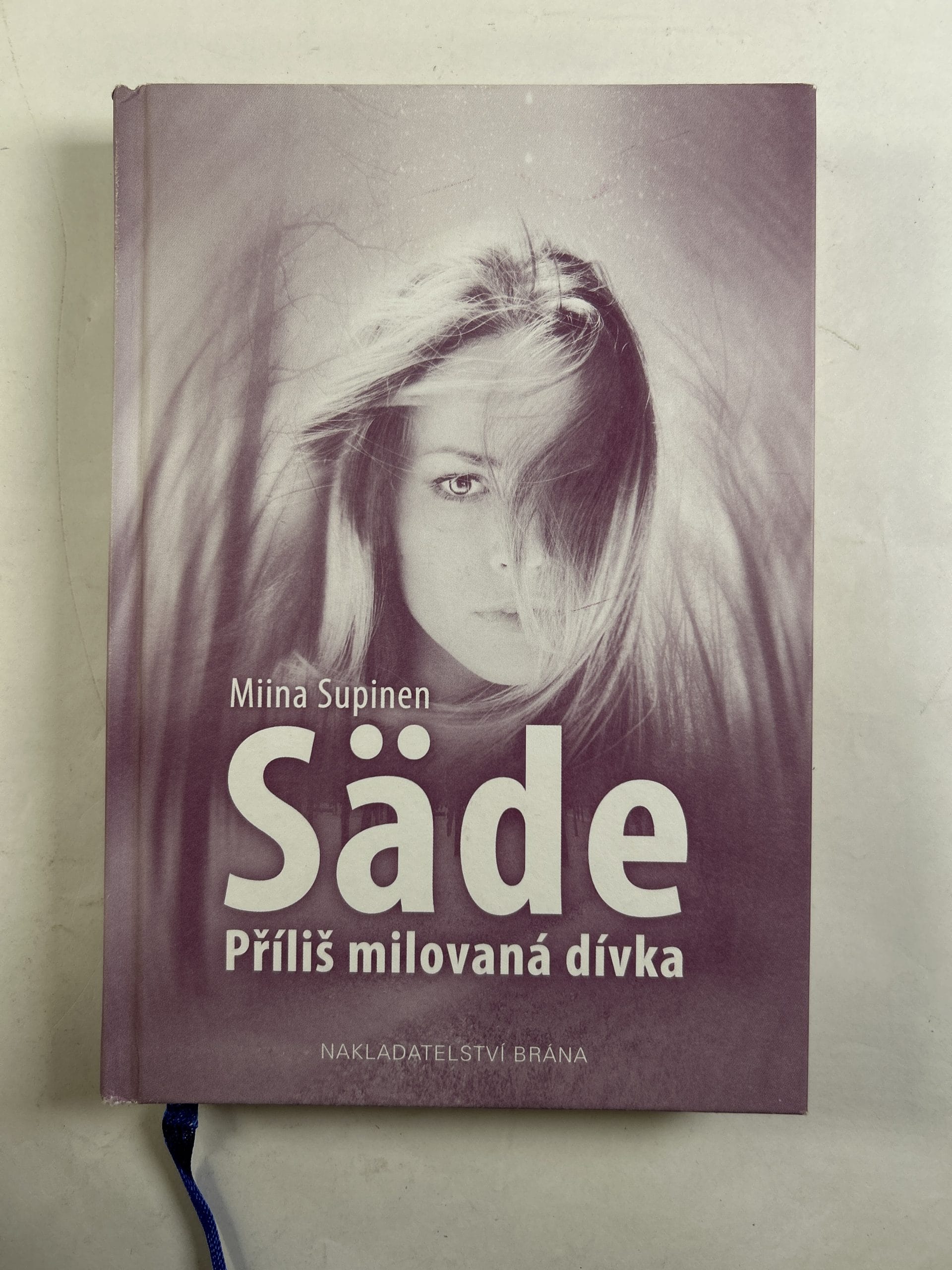 Säde - Příliš milovaná dívka Pevná (2015 - bez obalu)