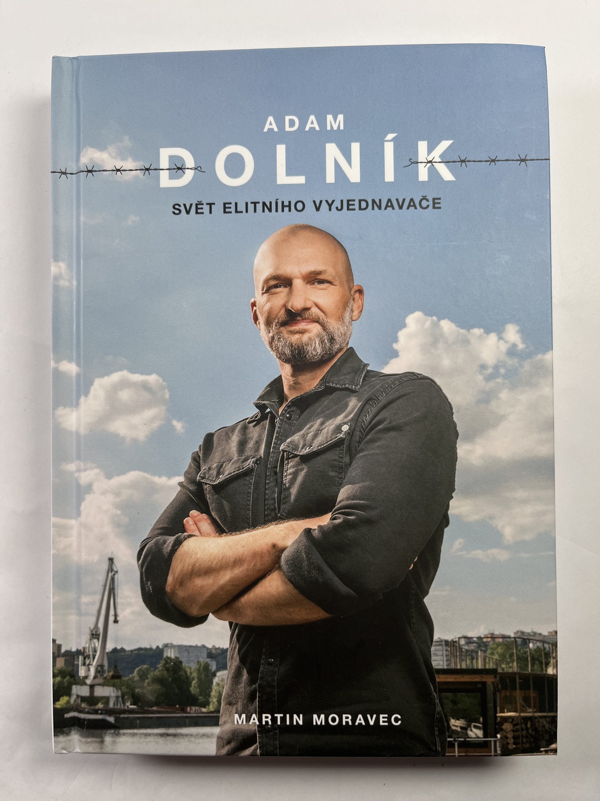 Levně Adam Dolník: Svět elitního vyjednavače Pevná 2024