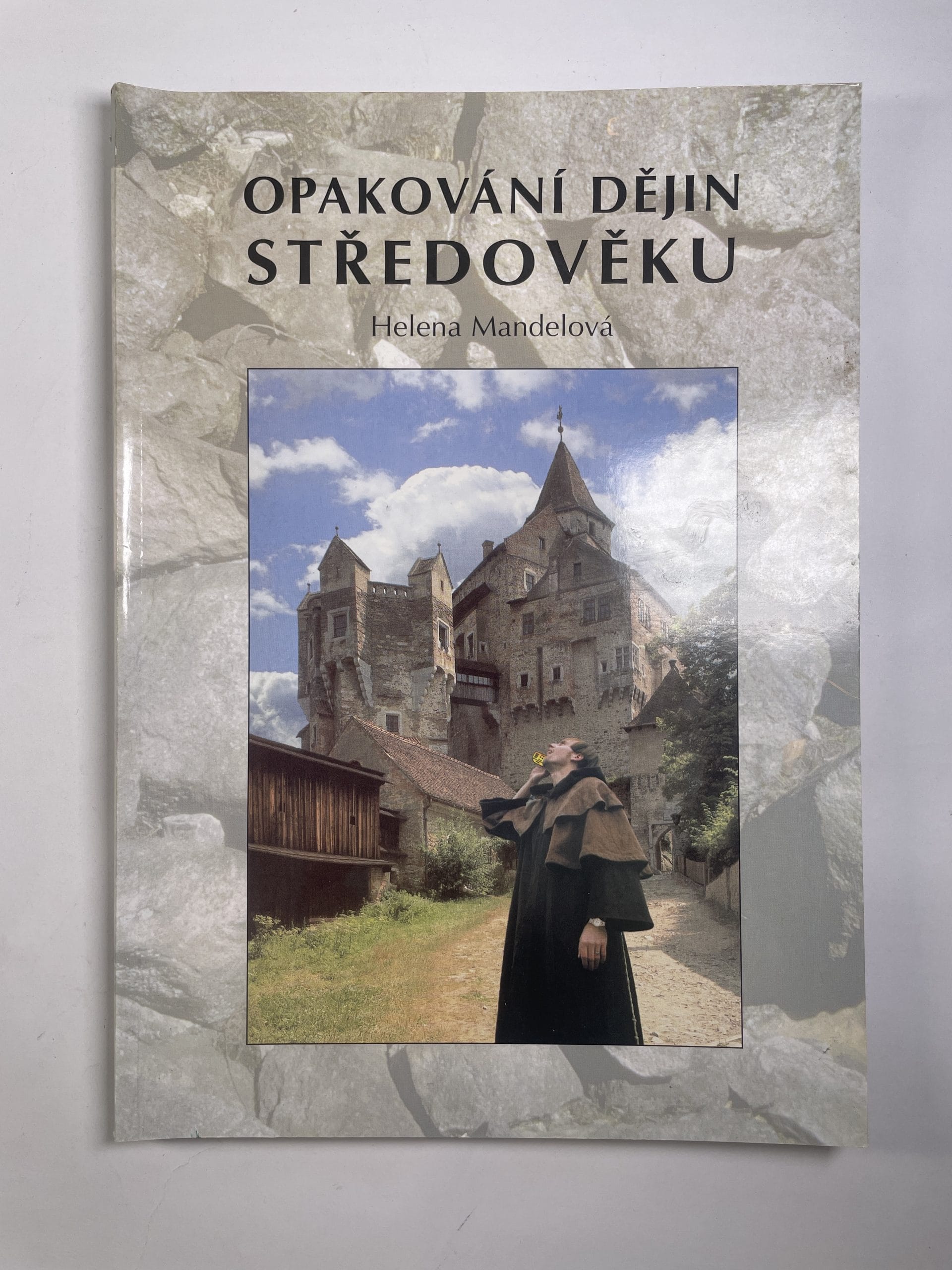 Levně Opakování dějin středověku a raného novověku