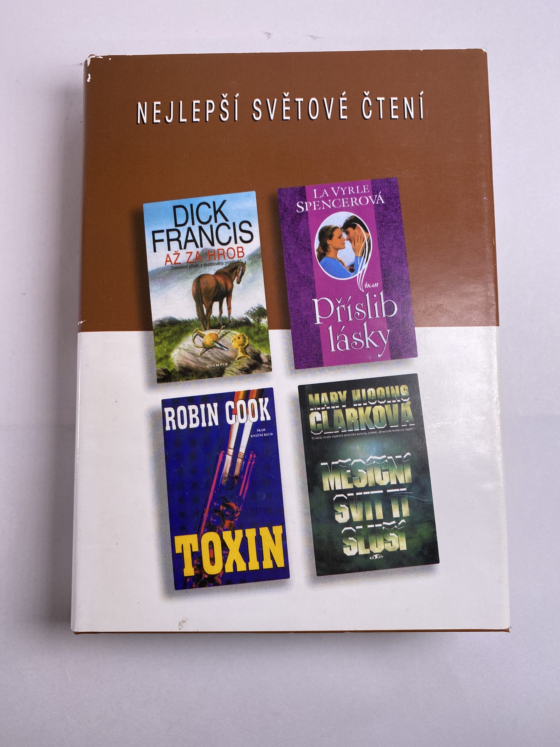 Nejlepší světové čtení: Až za hrob; Příslib lásky; Toxin; Měsíční svit ti sluší