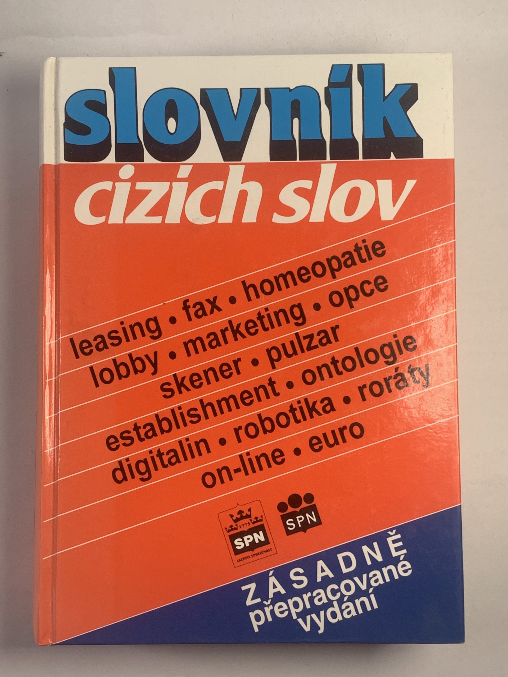 Levně Slovník cizích slov Pevná 2