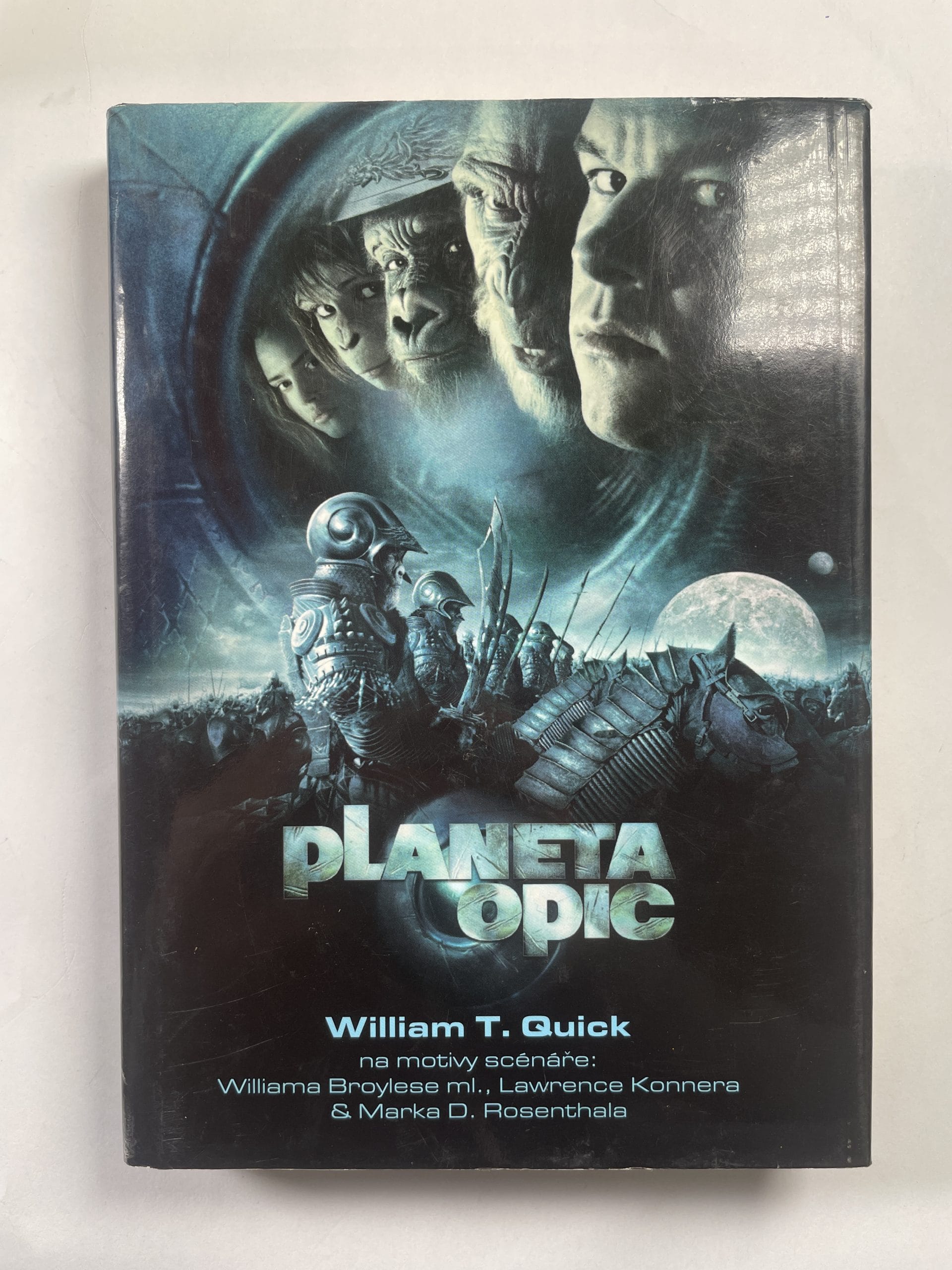 Levně Planeta opic Pevná (2001)