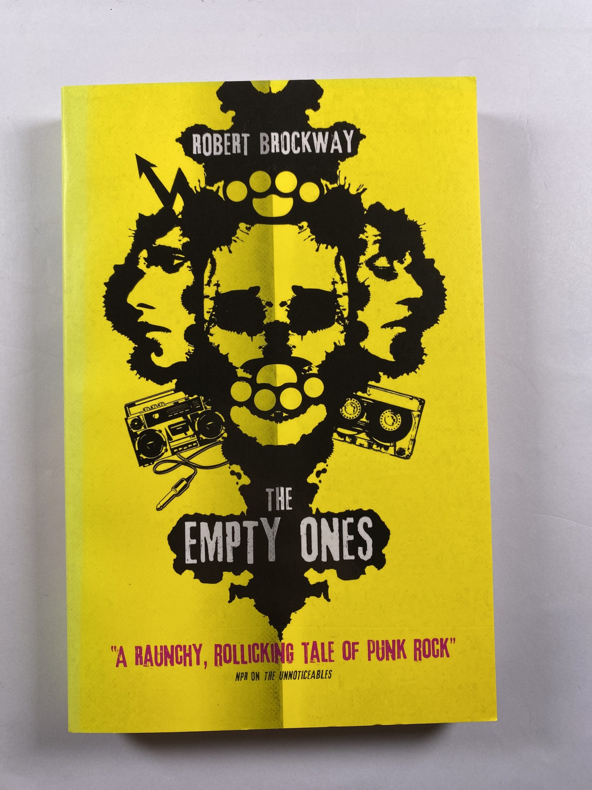 Levně The Vicious Circuit: The Empty Ones (2)