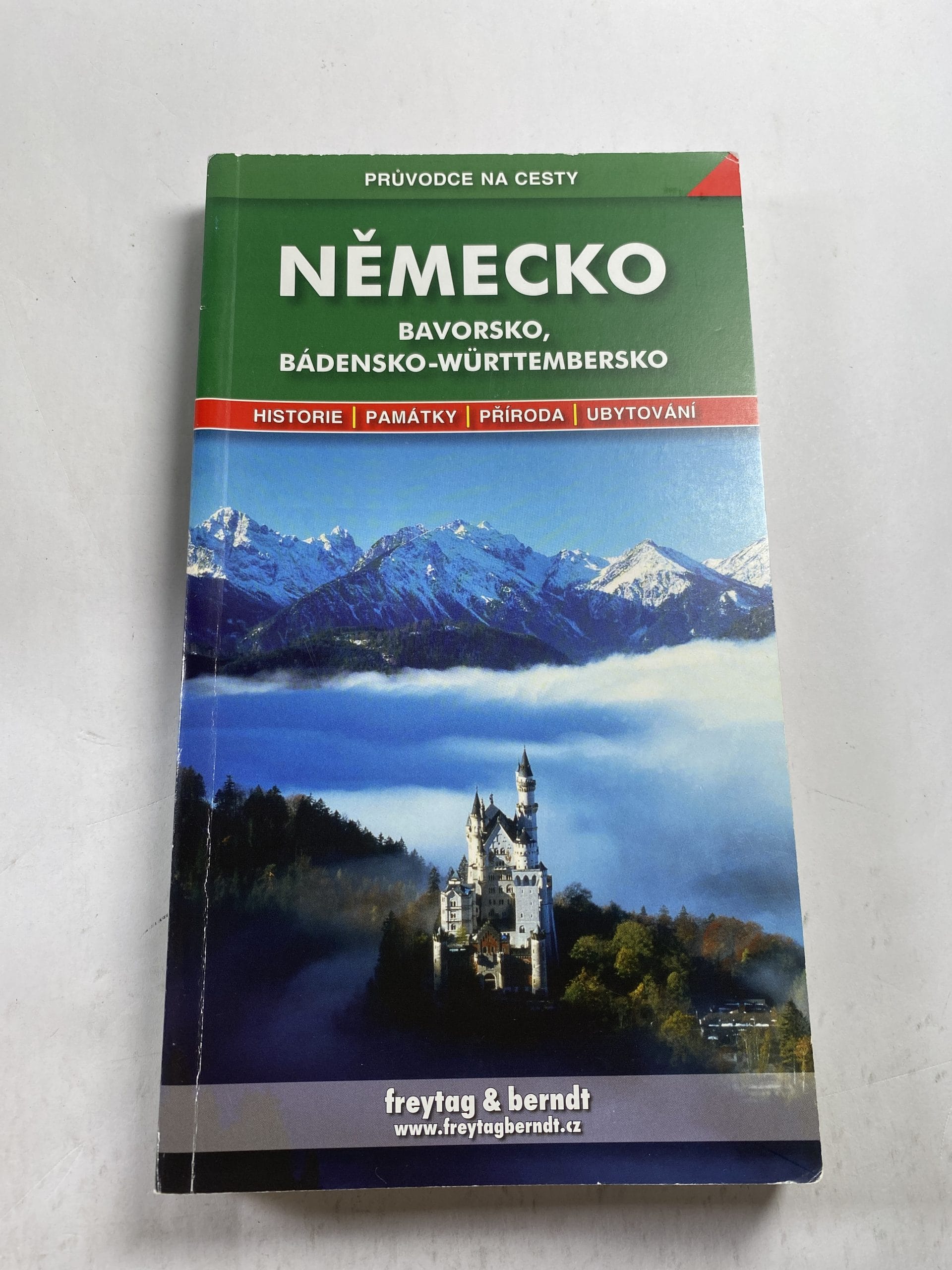 Německo jih: podrobné a přehledné informace o historii, kultuře, přírodě a turistickém zázemí Bavorska a Bádenska-Württemberska