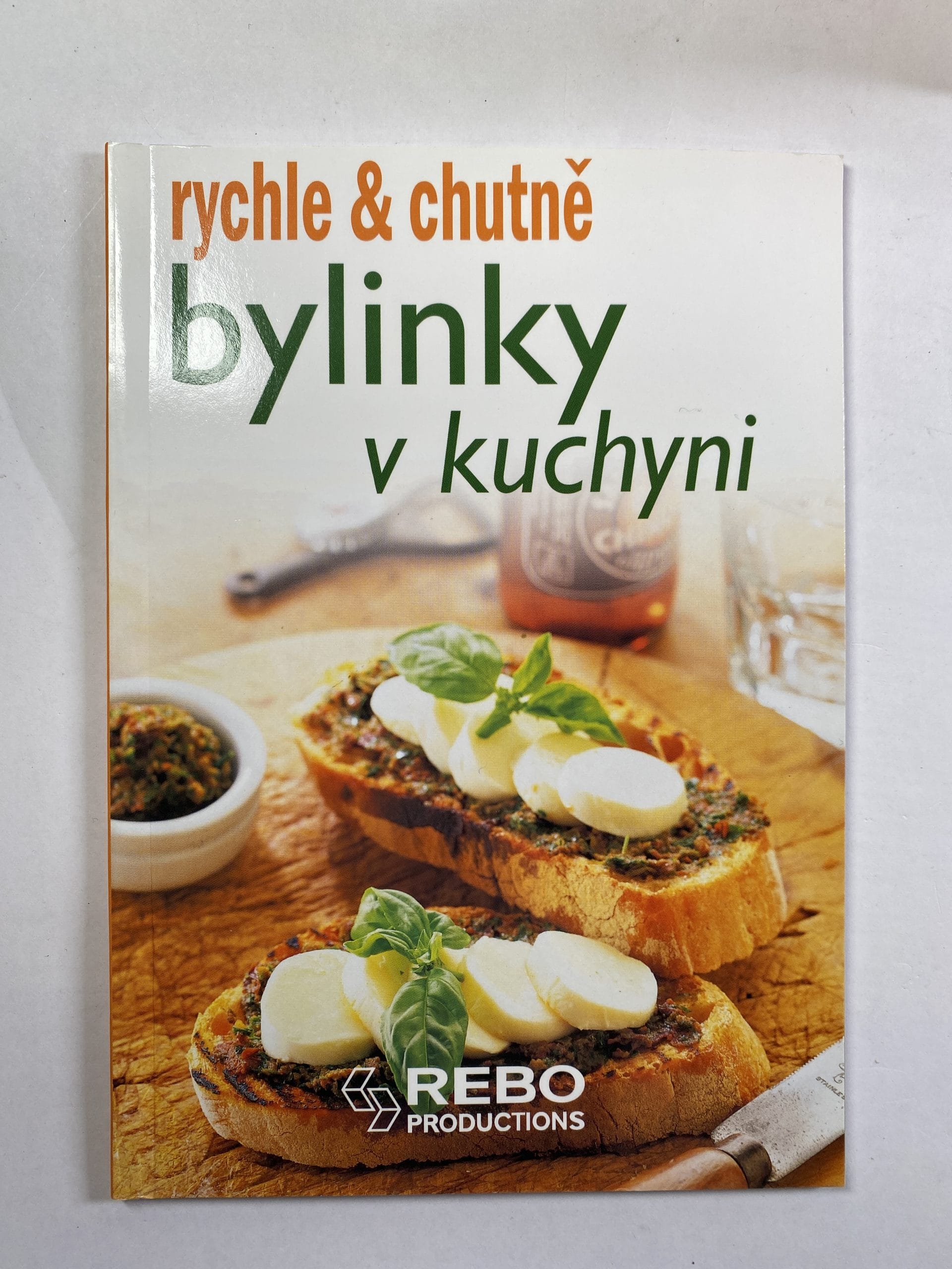 Levně Bylinky v kuchyni