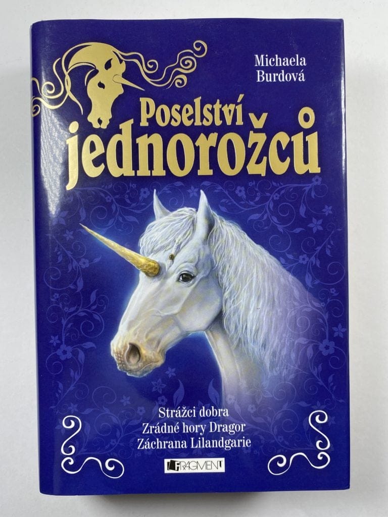 Levně Poselství jednorožců – komplet Pevná (2013)
