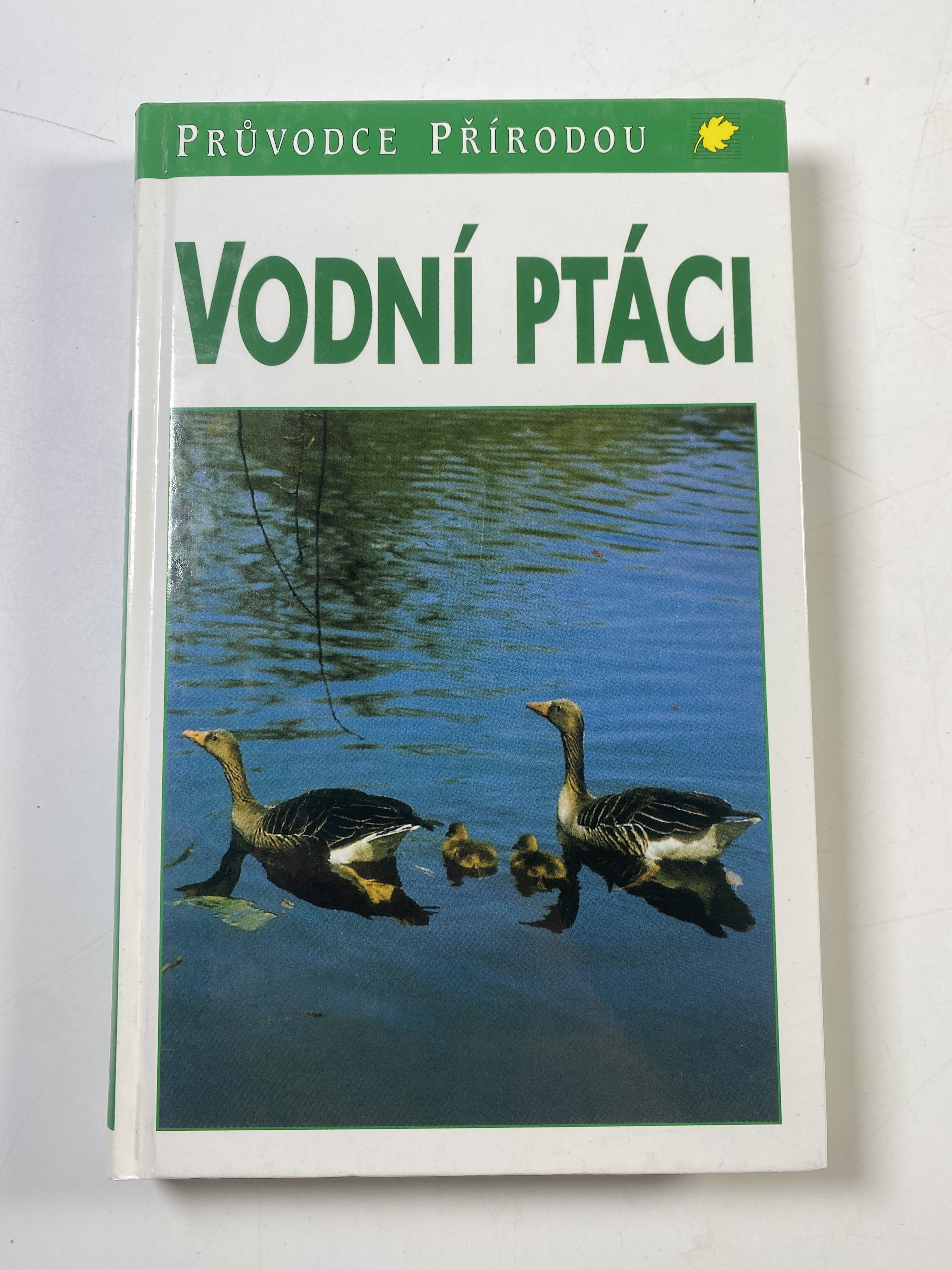 Levně Vodní ptáci
