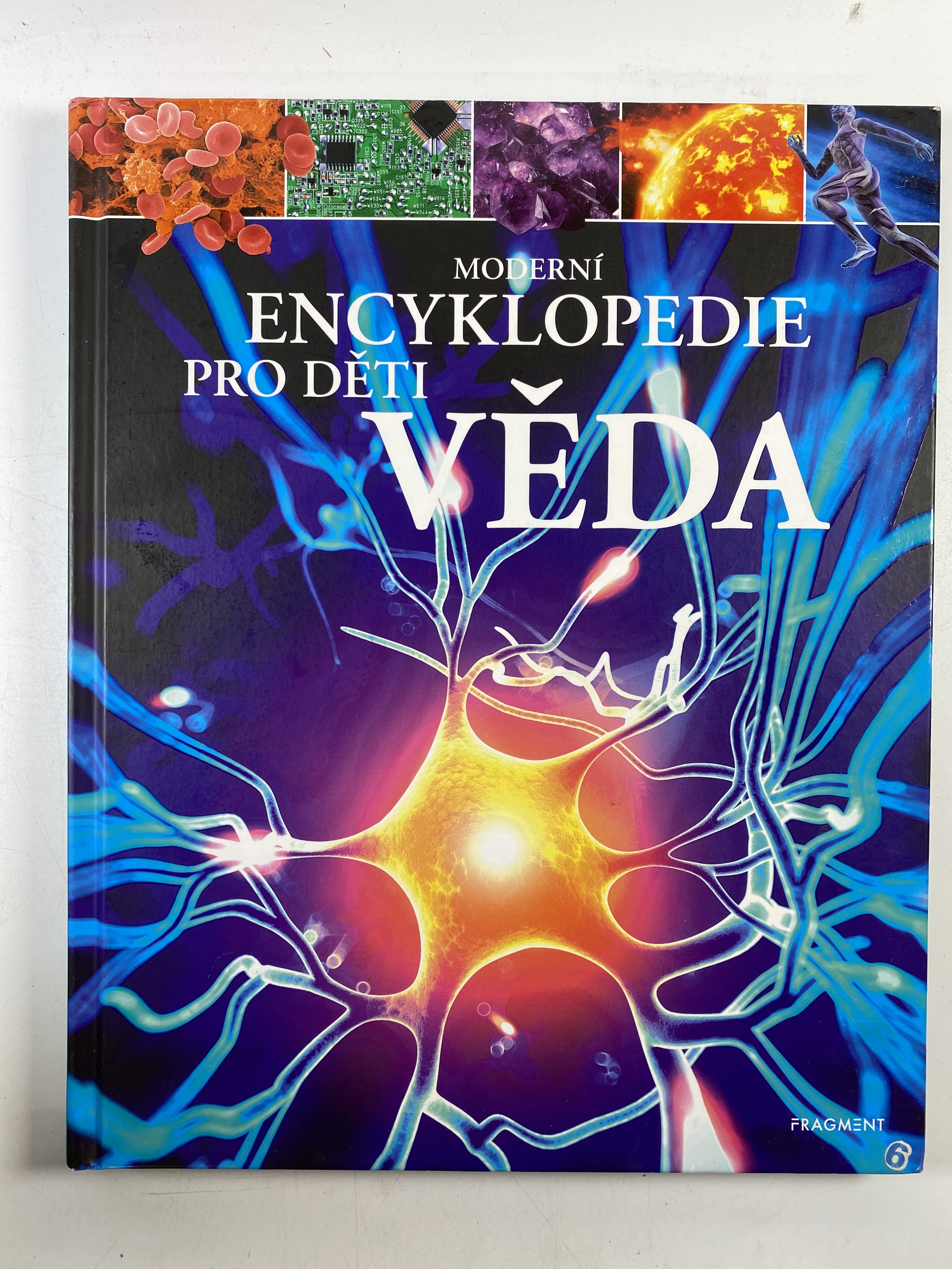 Levně Moderní encyklopedie pro děti: Věda