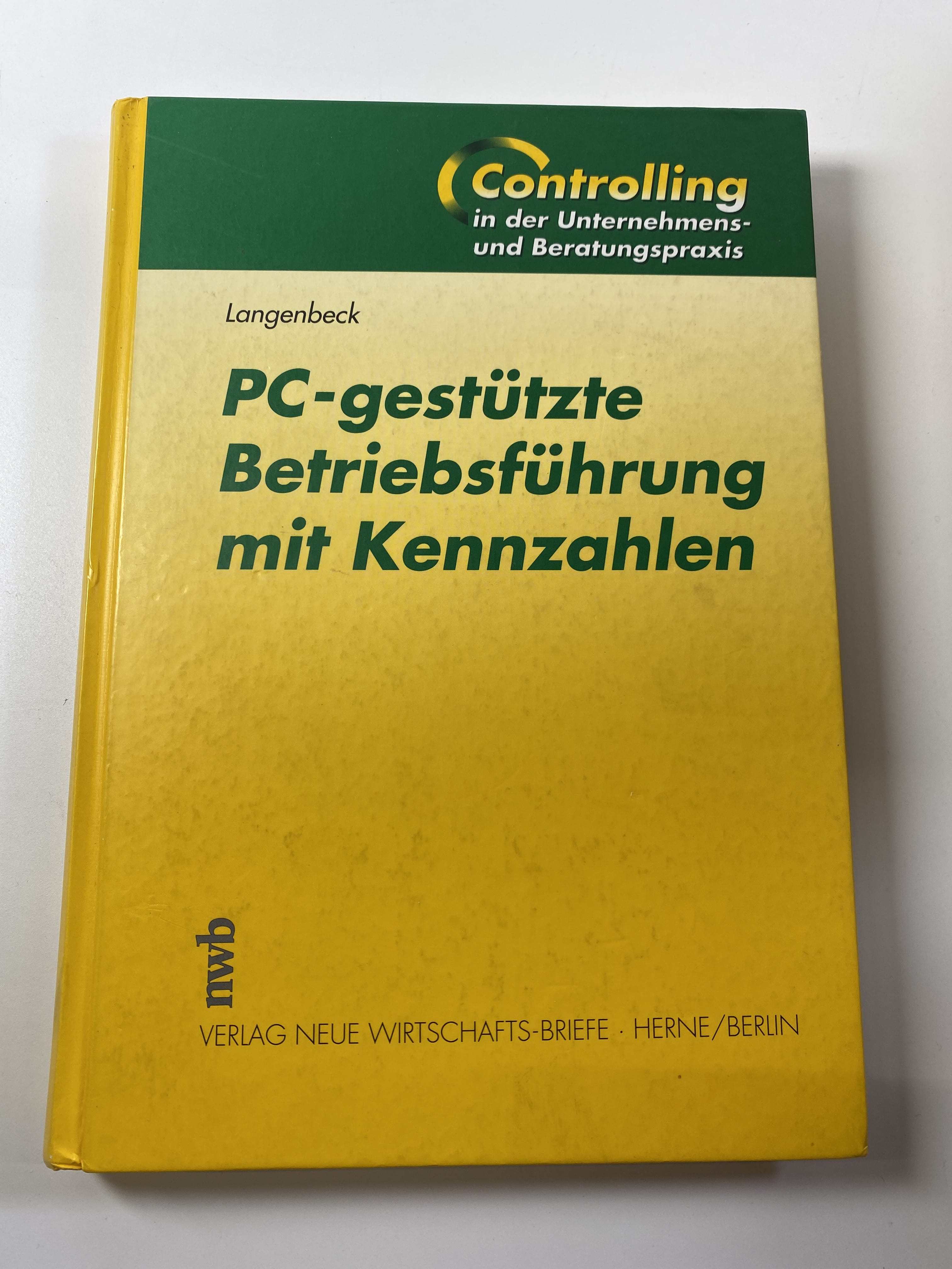 Levně PC-gestützte Betriebsführung mit Kennzahlen