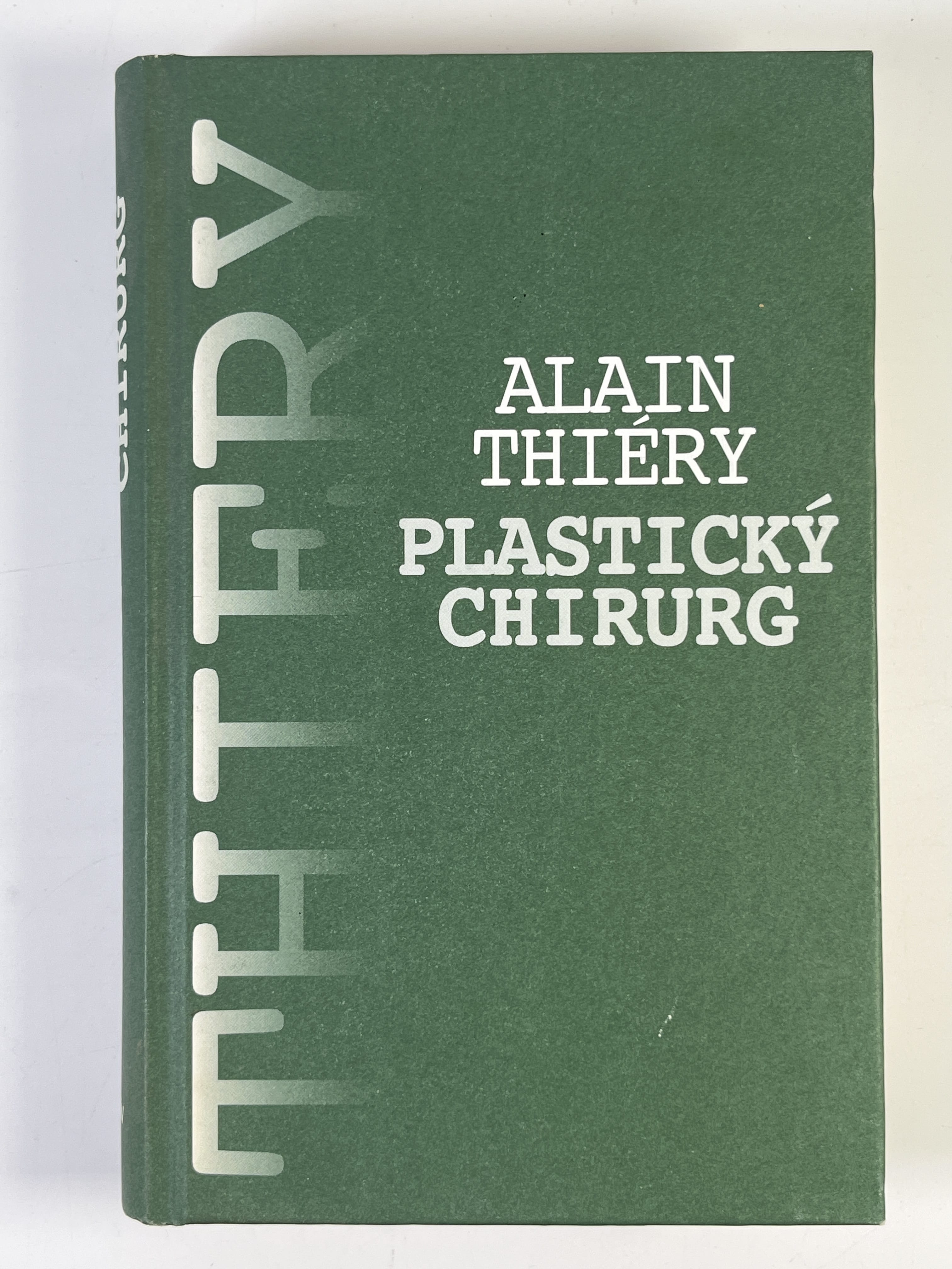 Levně Plastický chirurg Pevná (2002 - bez obalu)