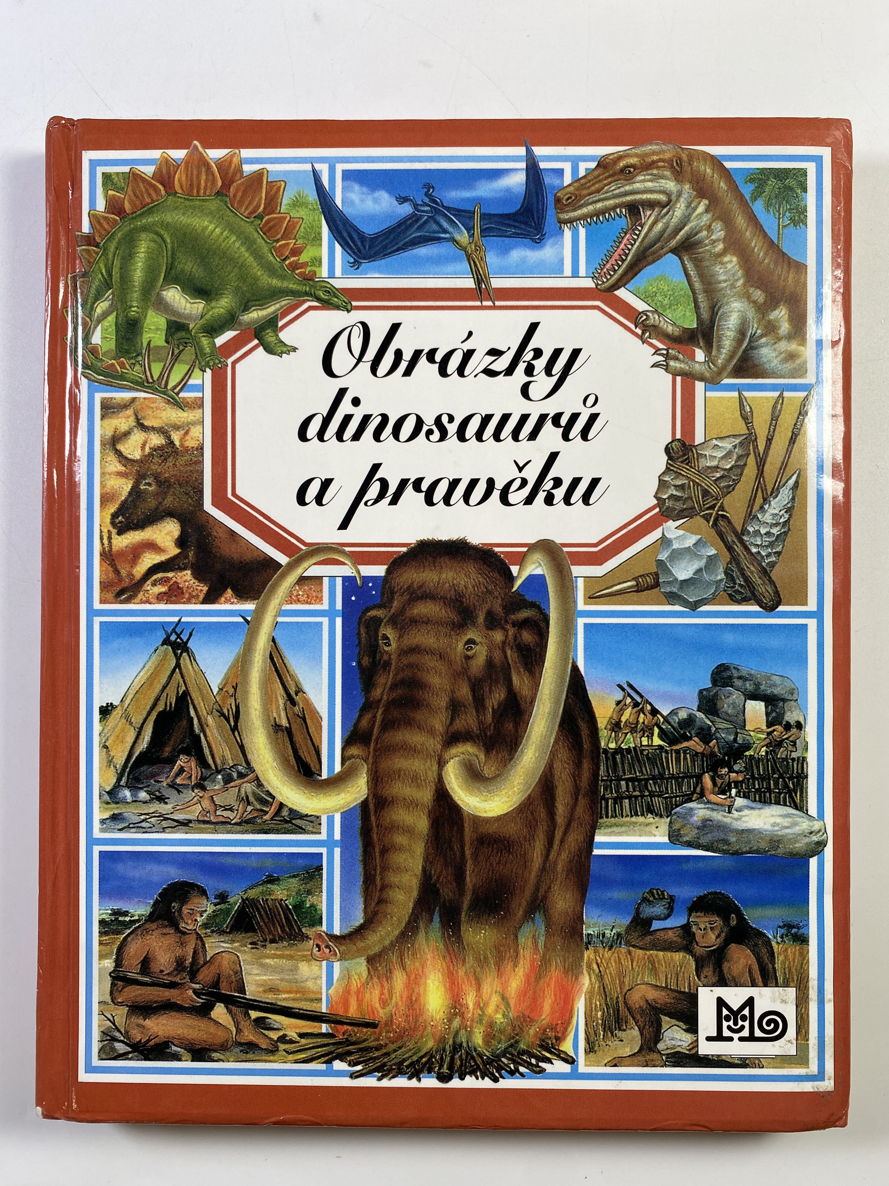 Levně Obrázky dinosaurů a pravěku