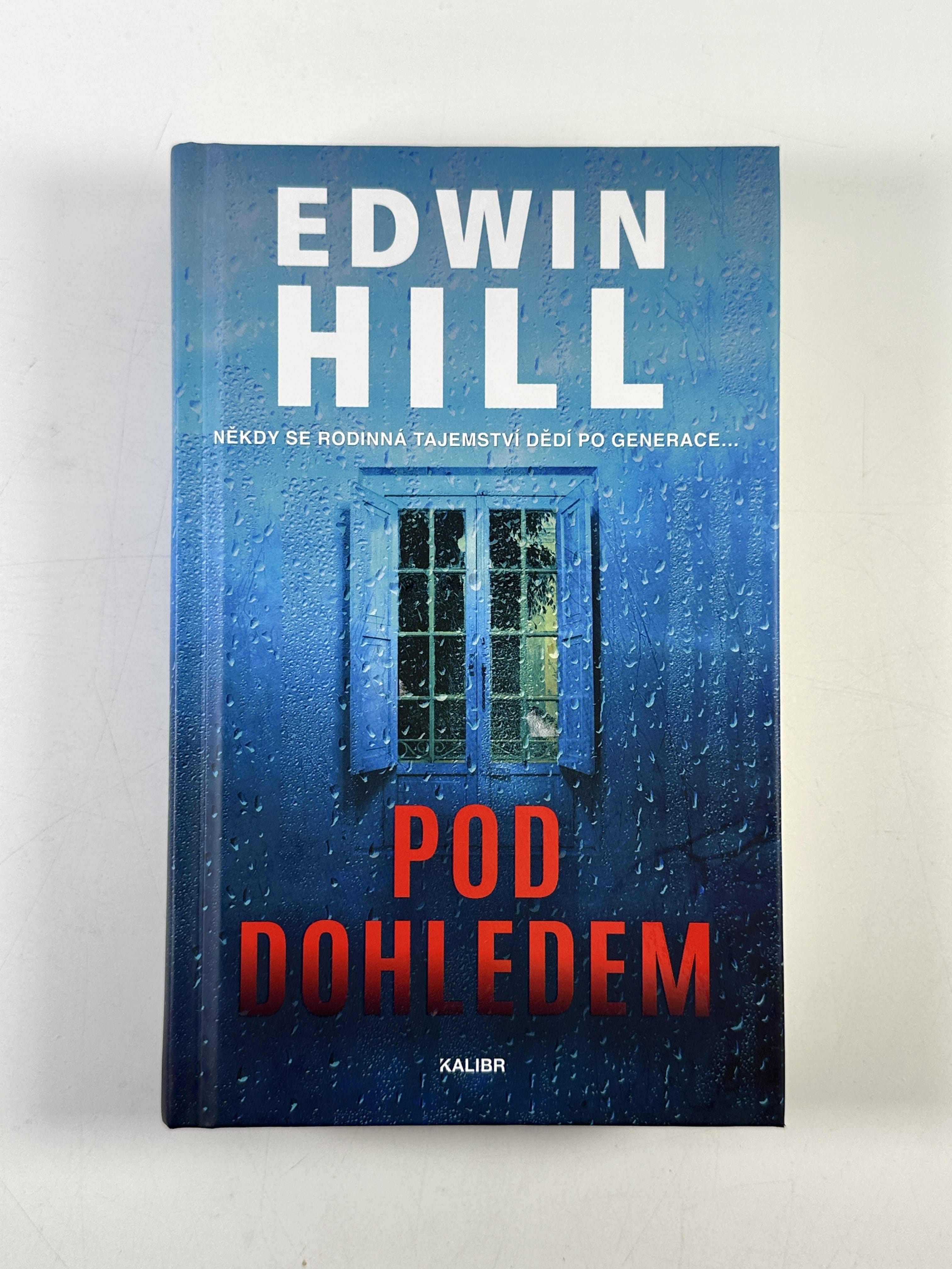 Levně Hester Thursbyová: Pod dohledem (3)