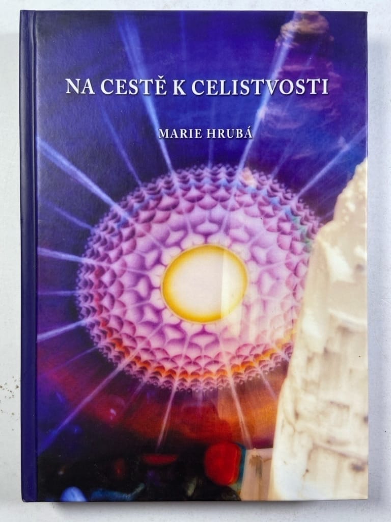 Na cestě k celistvosti Pevná (2017)