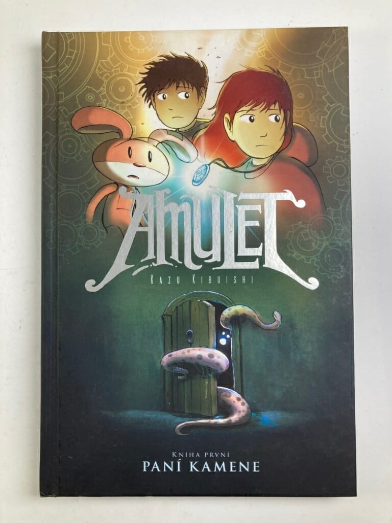Levně Amulet: Paní kamene (1) Pevná