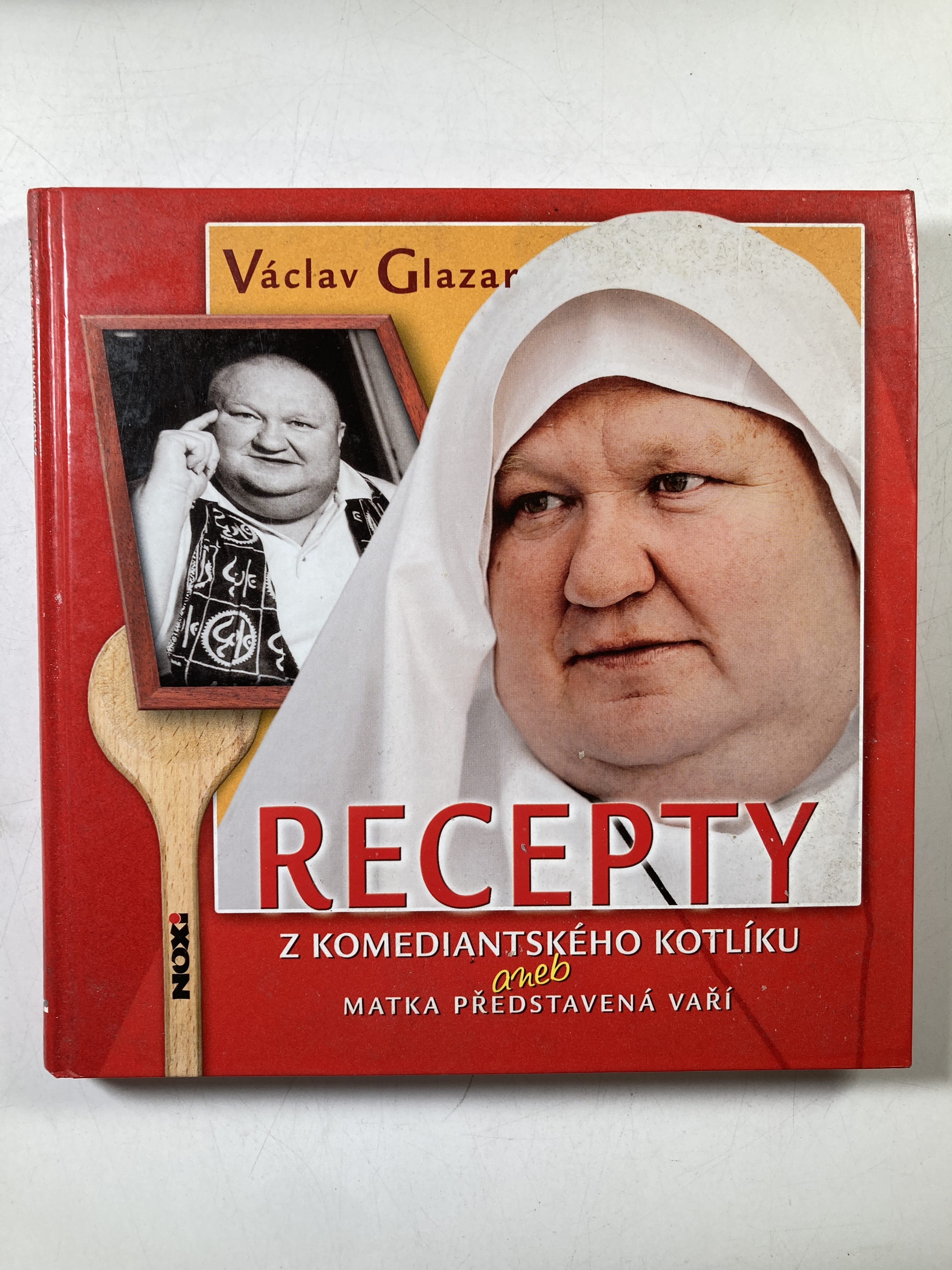 Recepty z komediantského kotlíku: aneb matka představená vaří