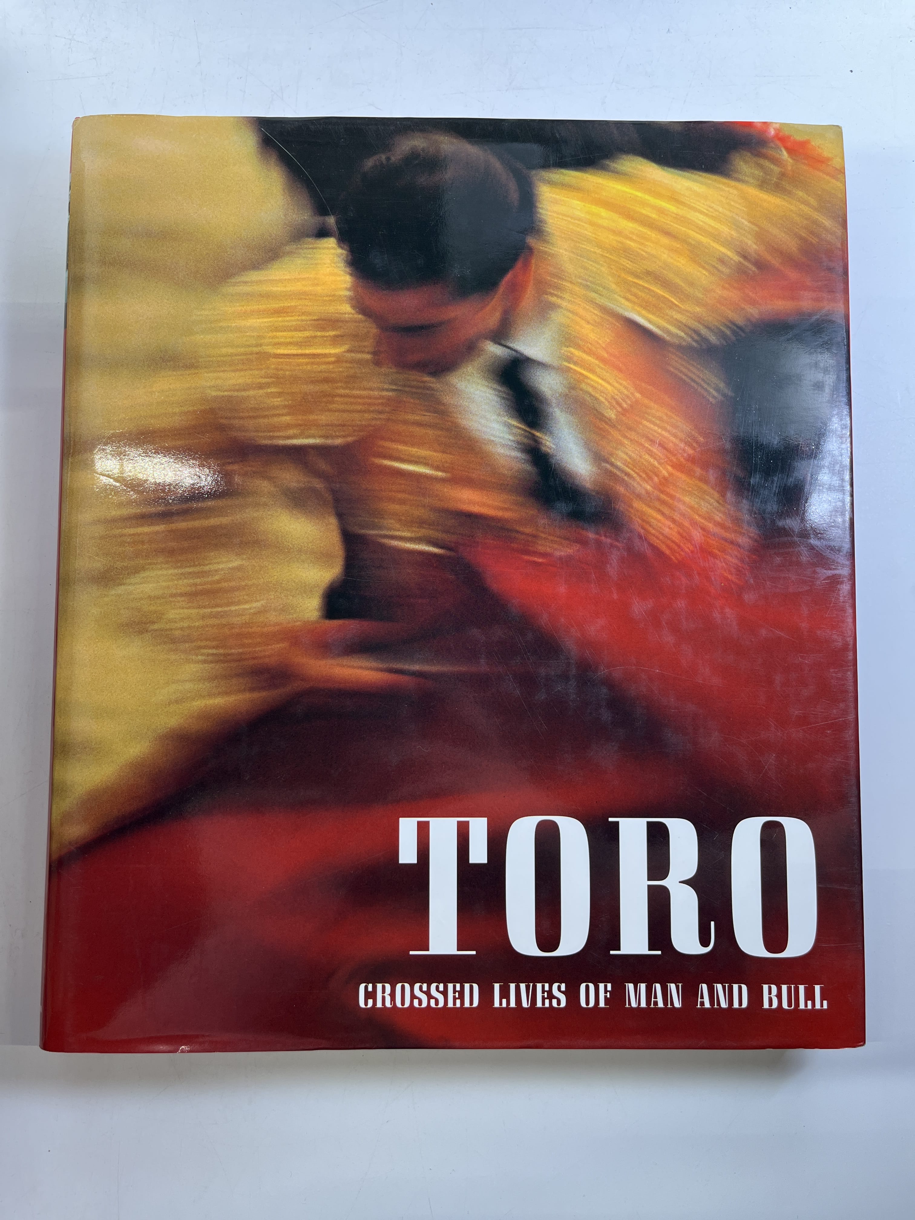 Levně Toro: Crossed Lives of Man and Bull