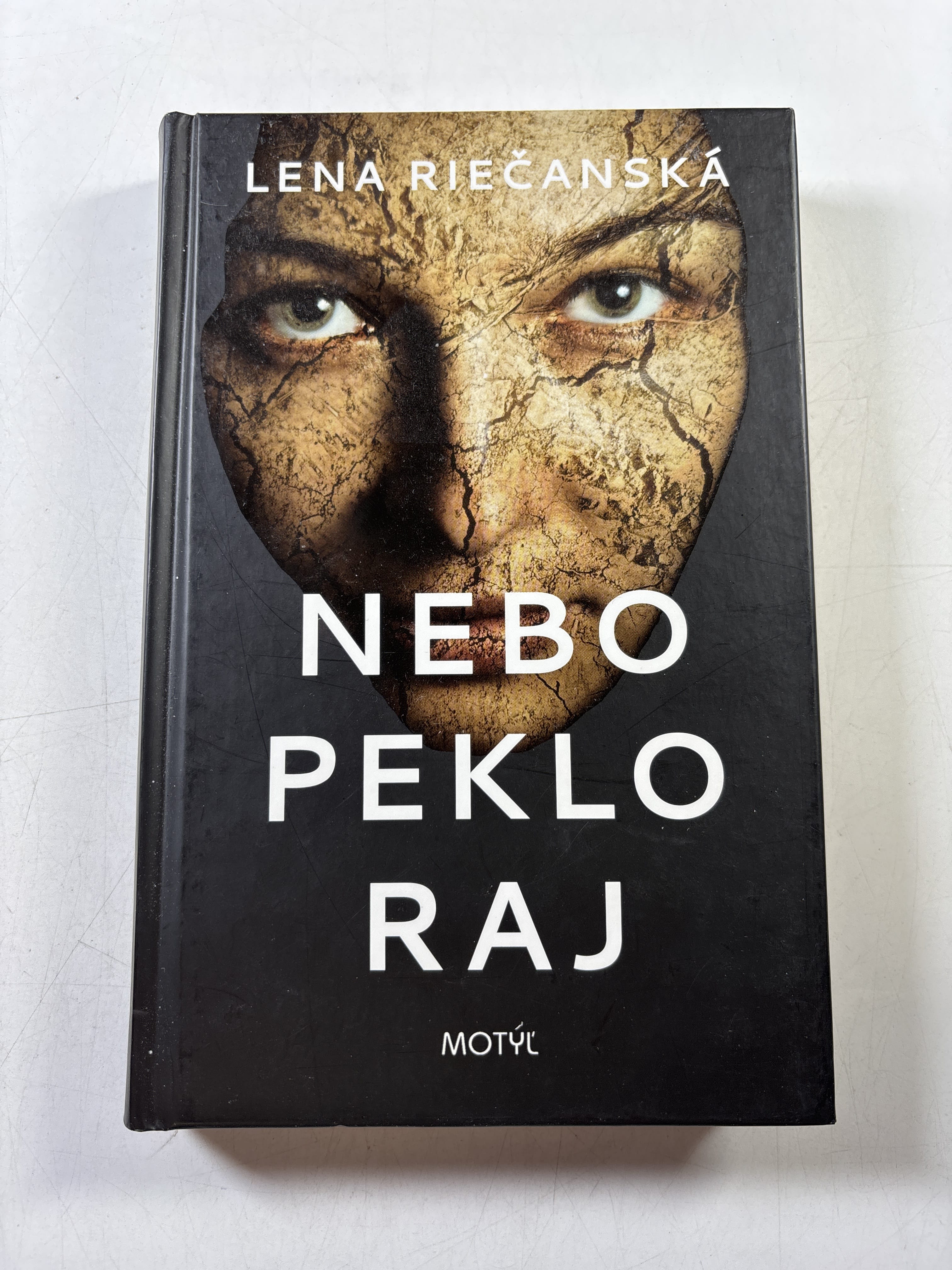 Nebo peklo raj