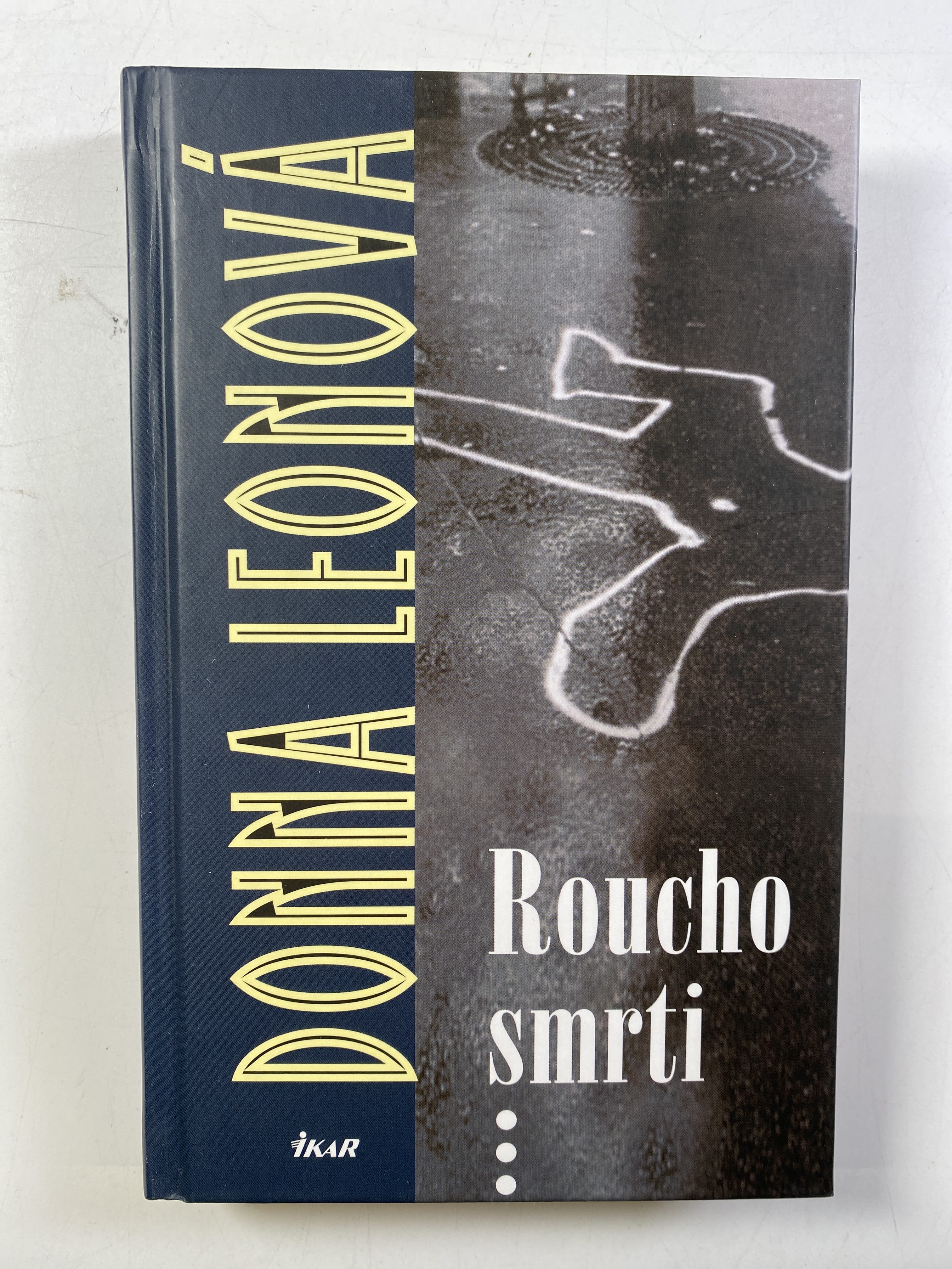 Levně Roucho smrti