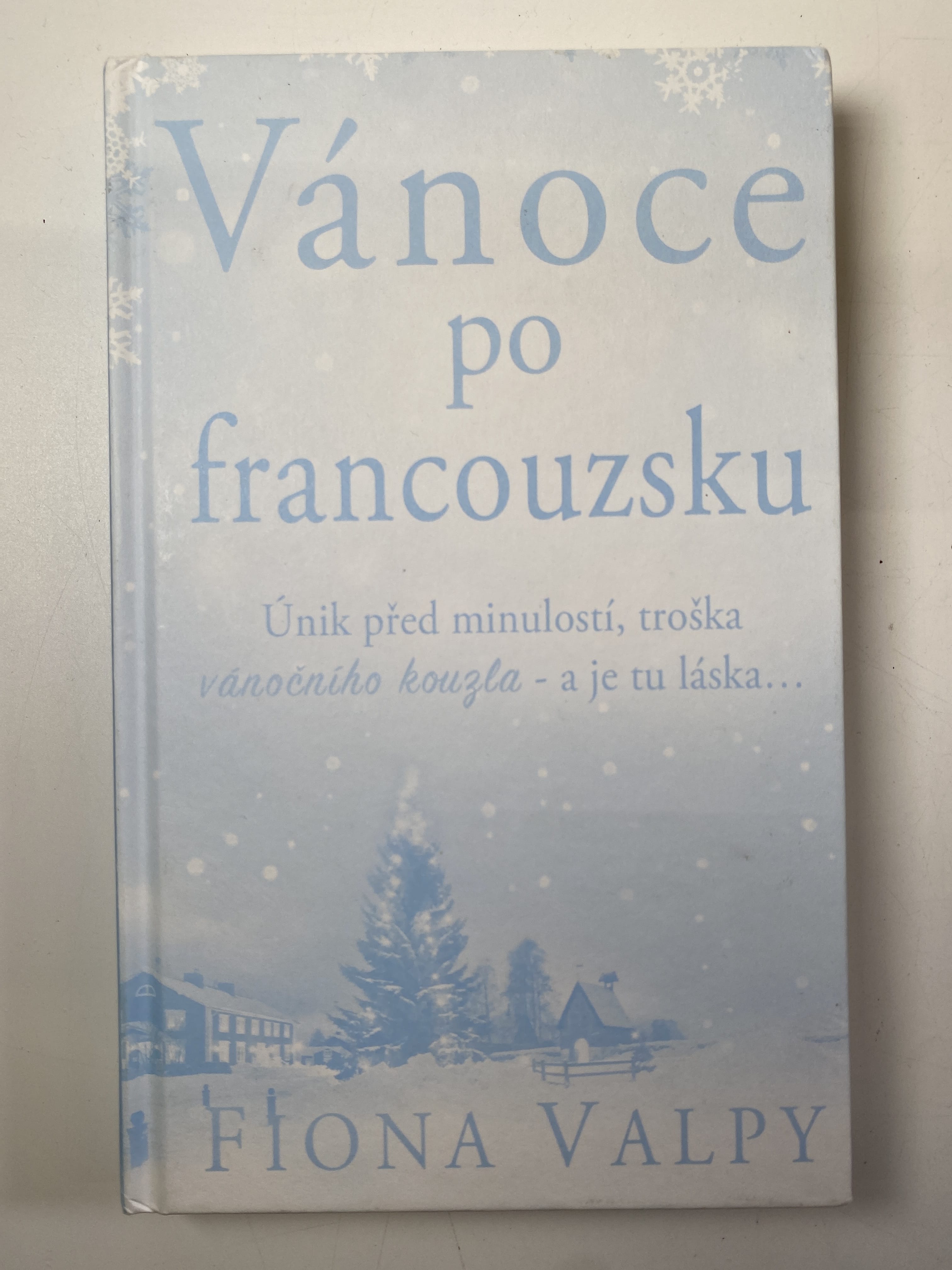Levně Vánoce po francouzsku Pevná (2016 - Bez obalu)