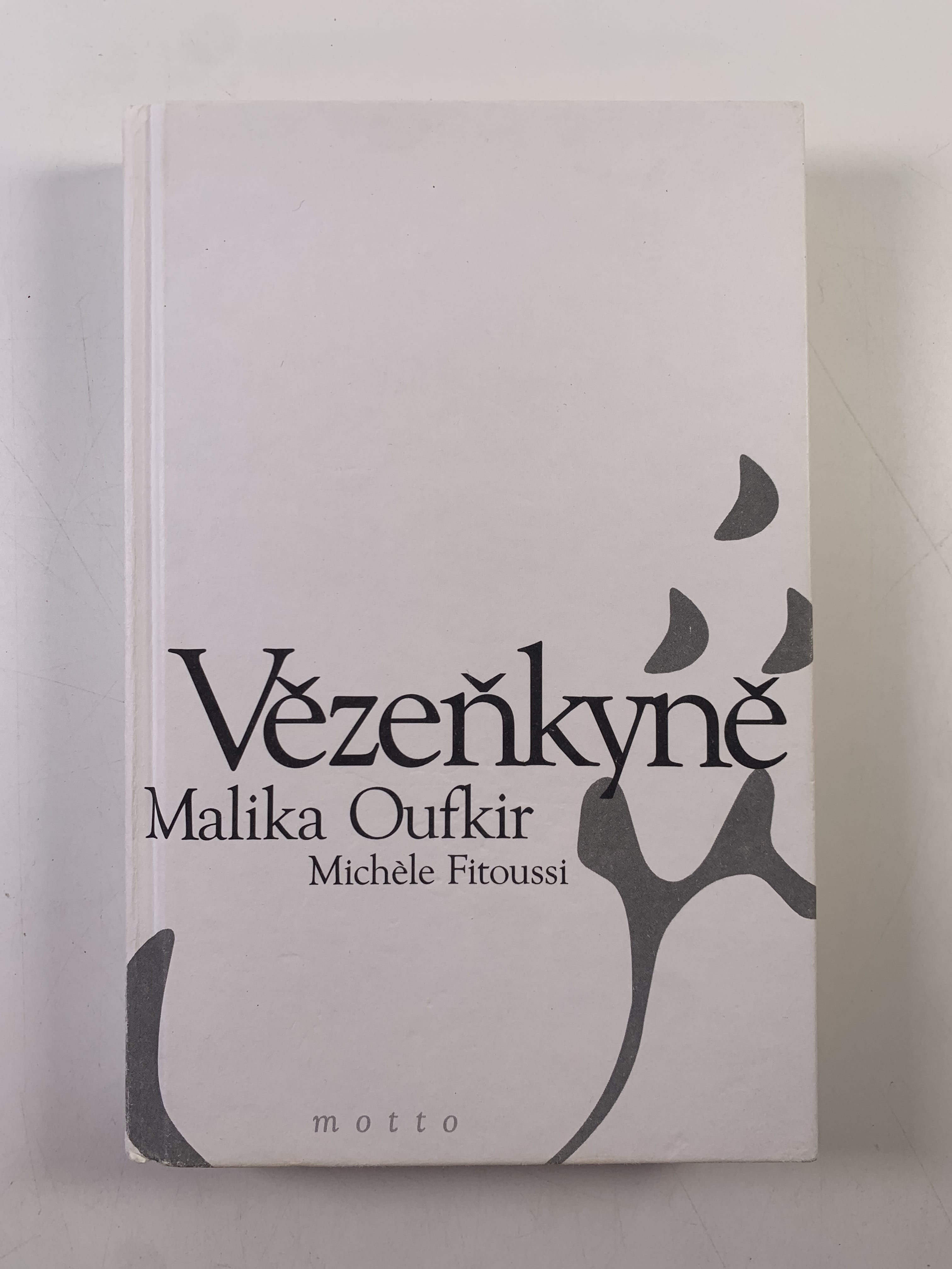 Vězenkyně Pevná (2001 - bez obalu)