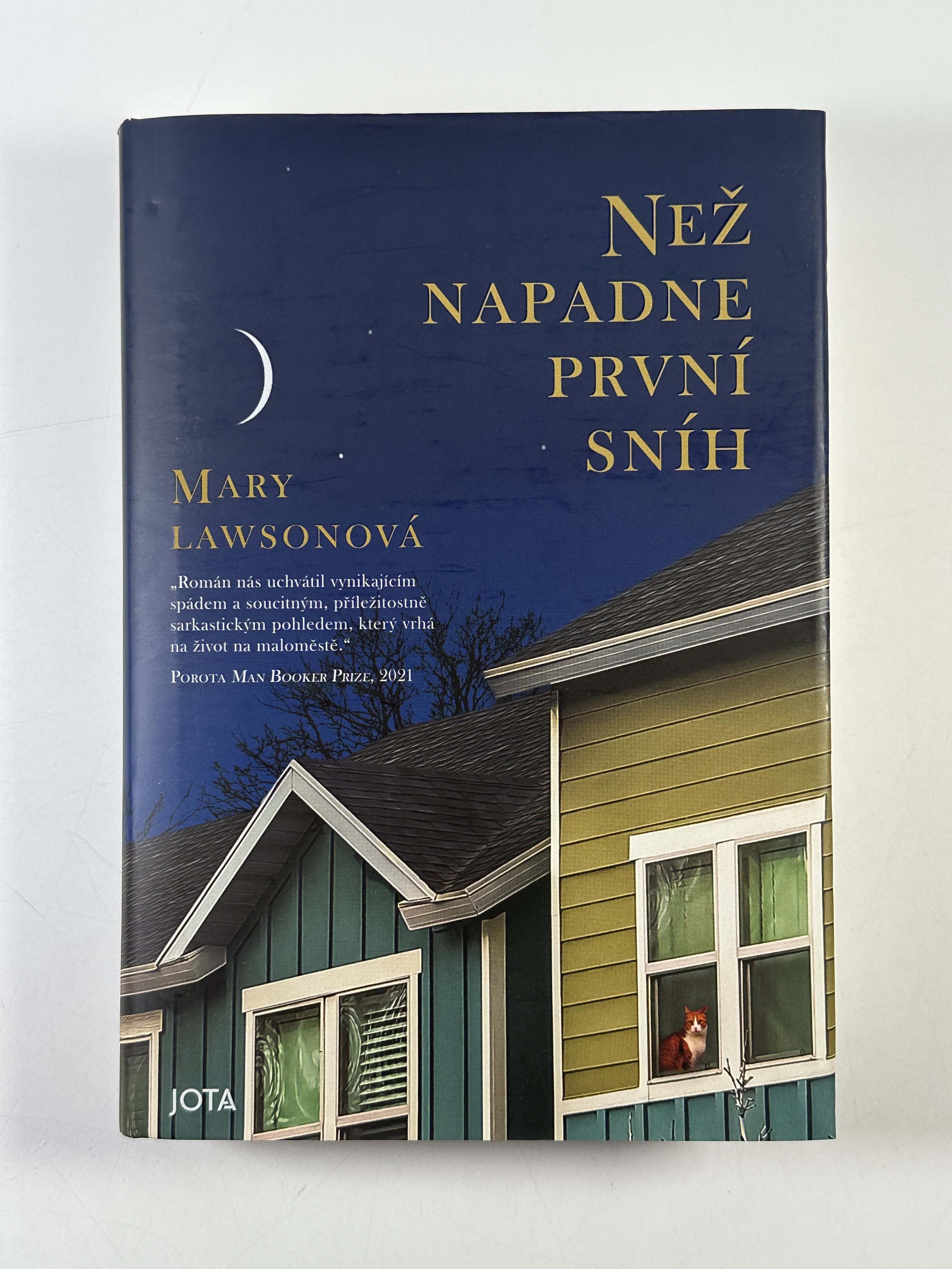 Než napadne první sníh Pevná (2024)