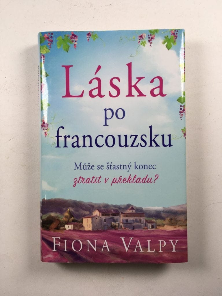 Levně Láska po francouzsku Pevná (2016)
