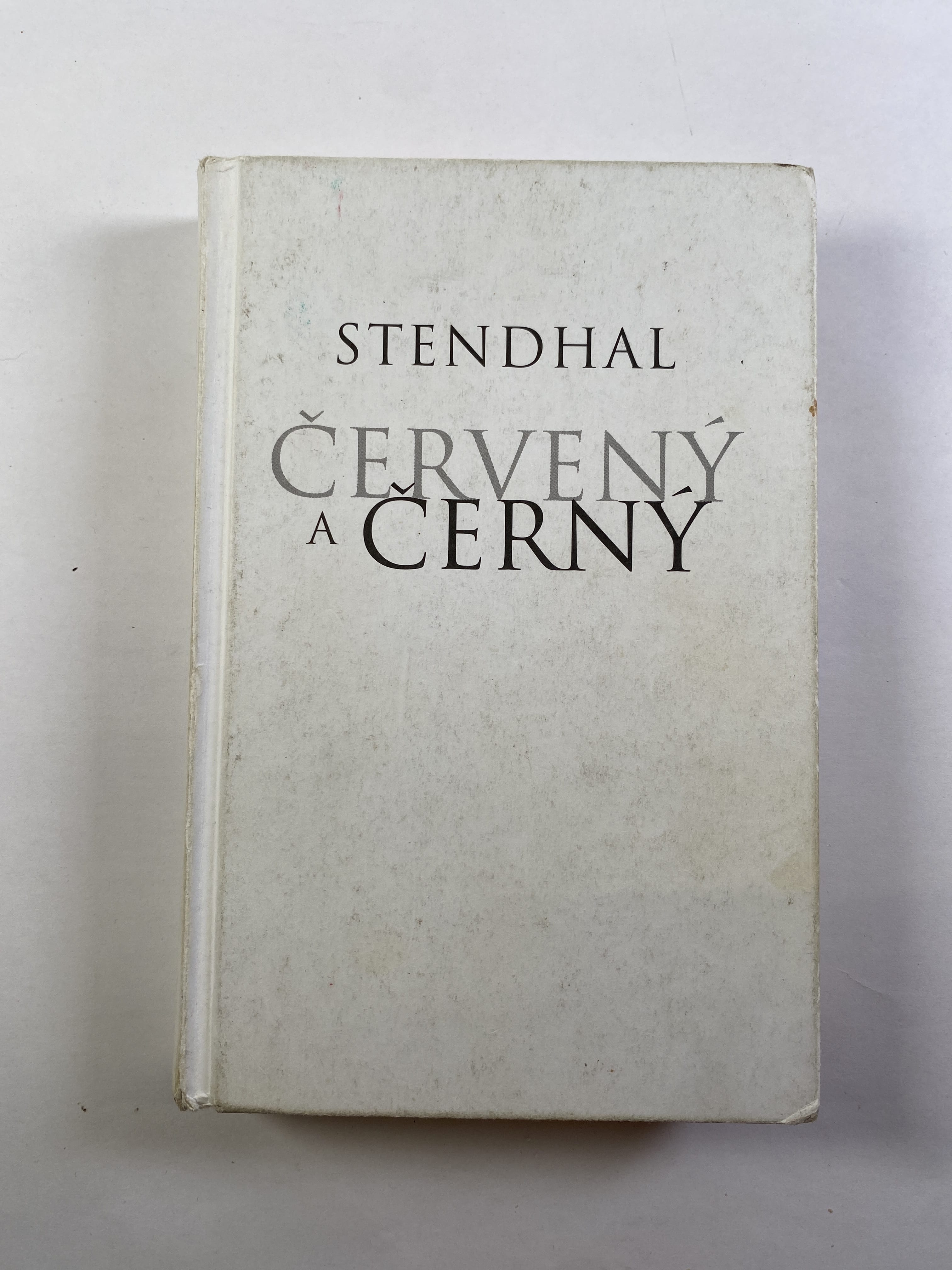 Levně Červený a černý Pevná (2009 - bez obalu)