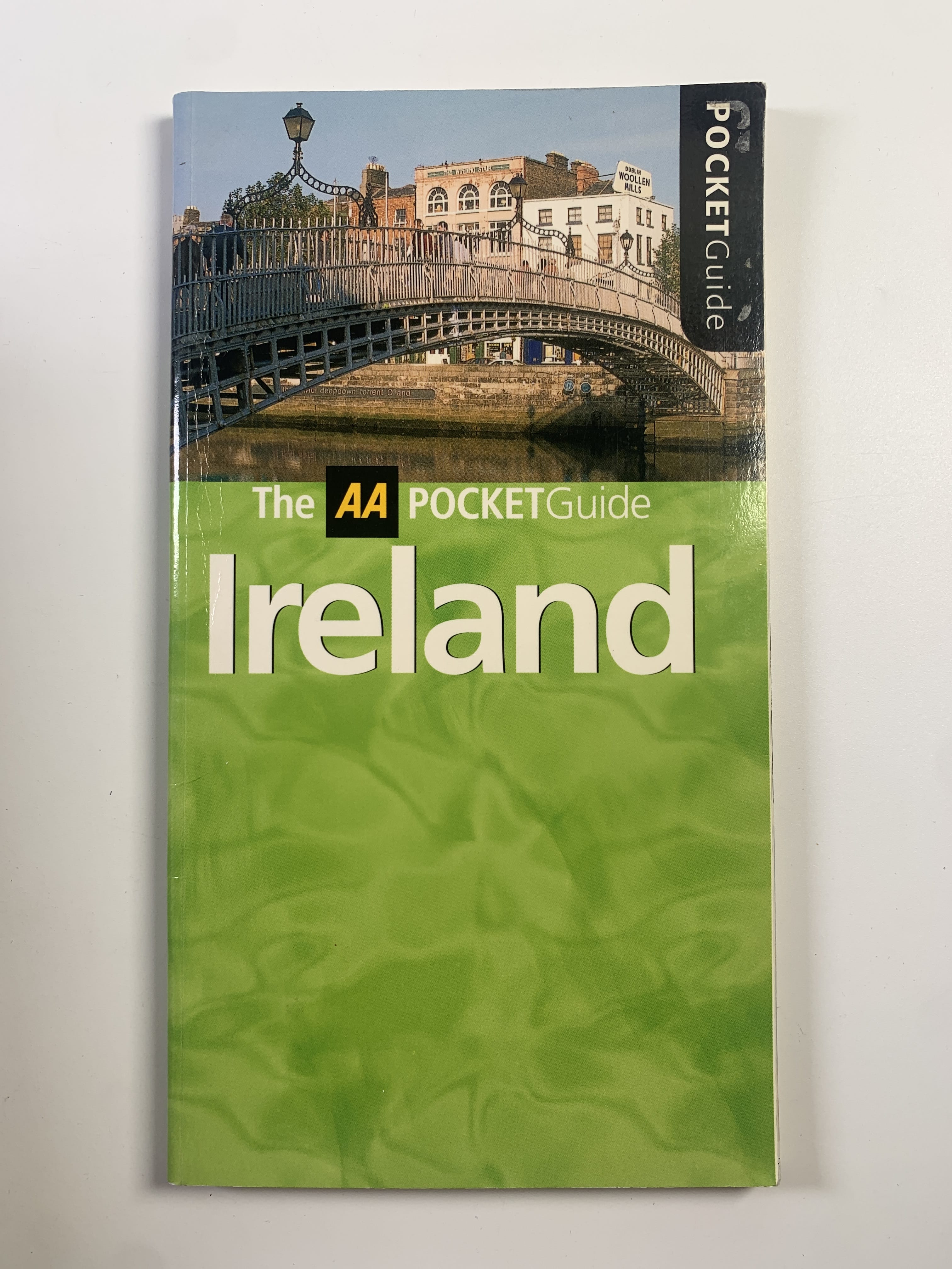 Levně Ireland - The AA Pocket Guide