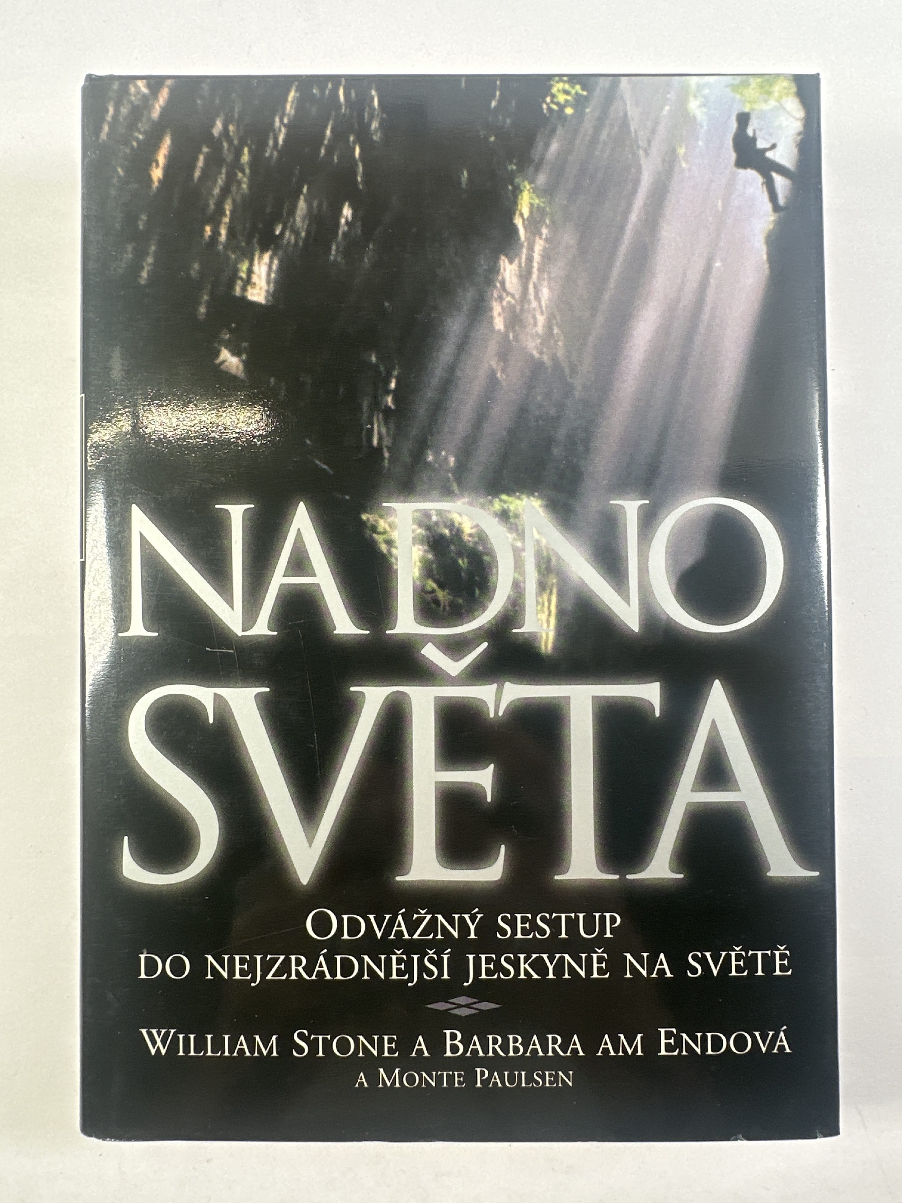Na dno světa (bez obalu) Bez obálky /2004)