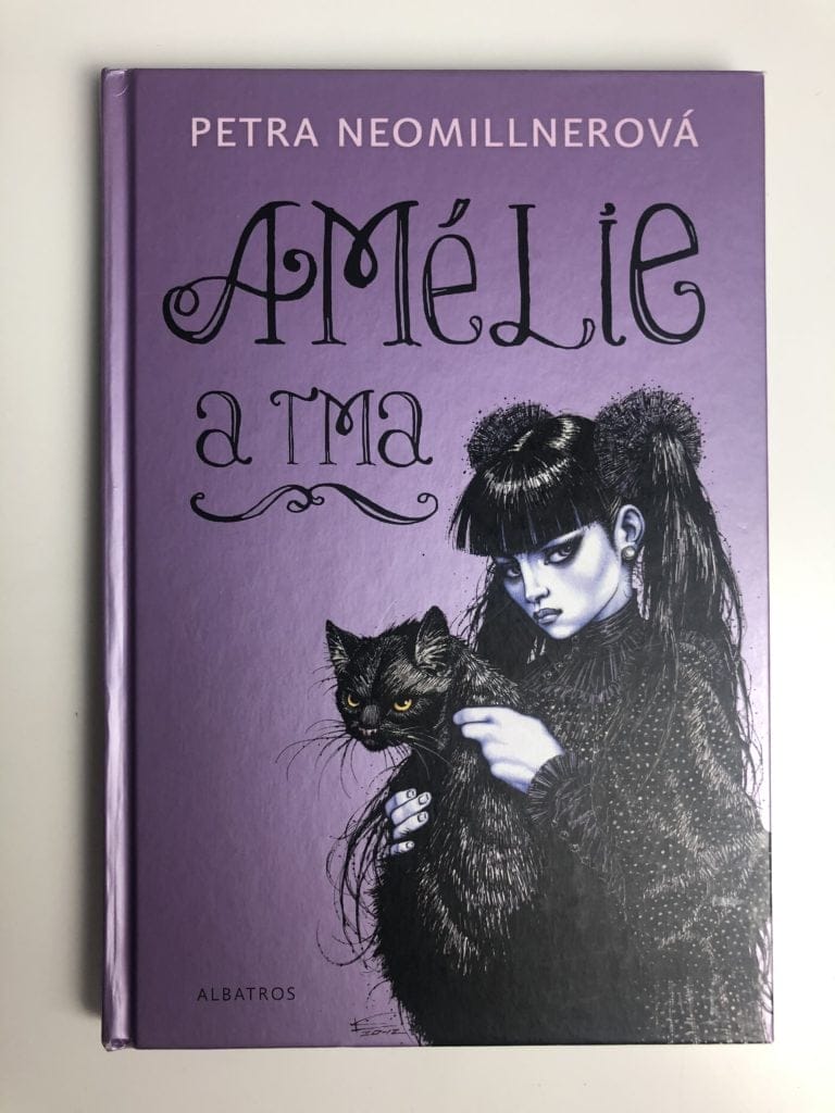 Levně Amélie a tma Pevná (2019)