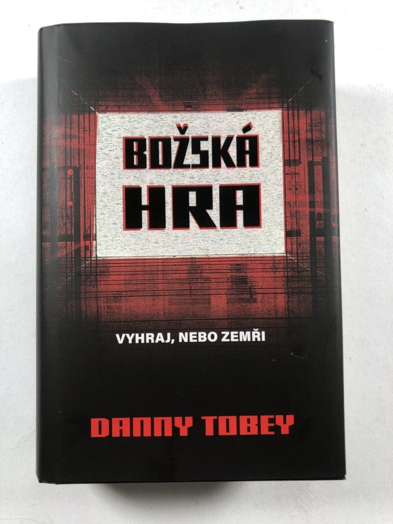 Božská hra Pevná