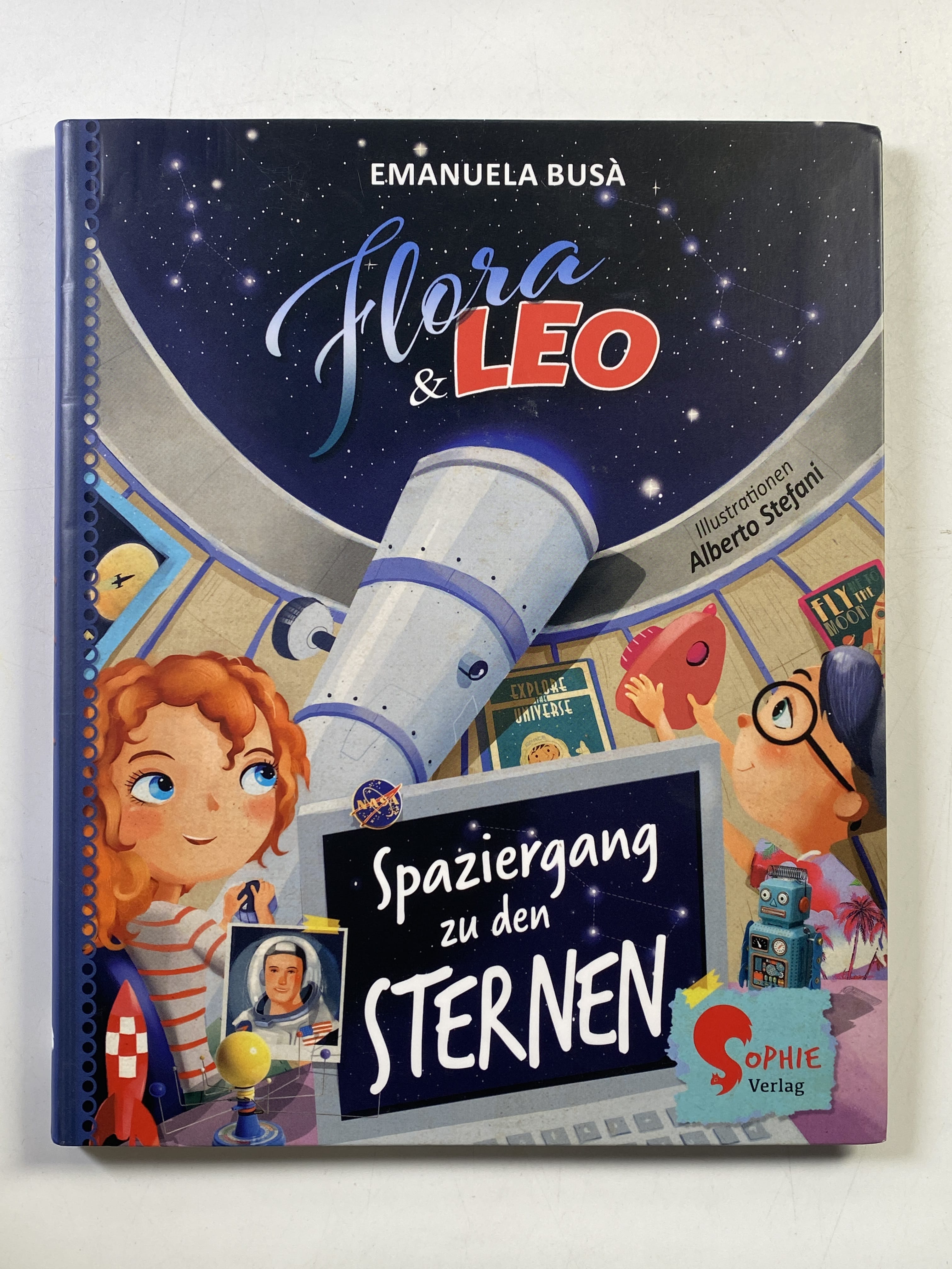 Levně Flora & Leo: Spaziergang zu den Sternen