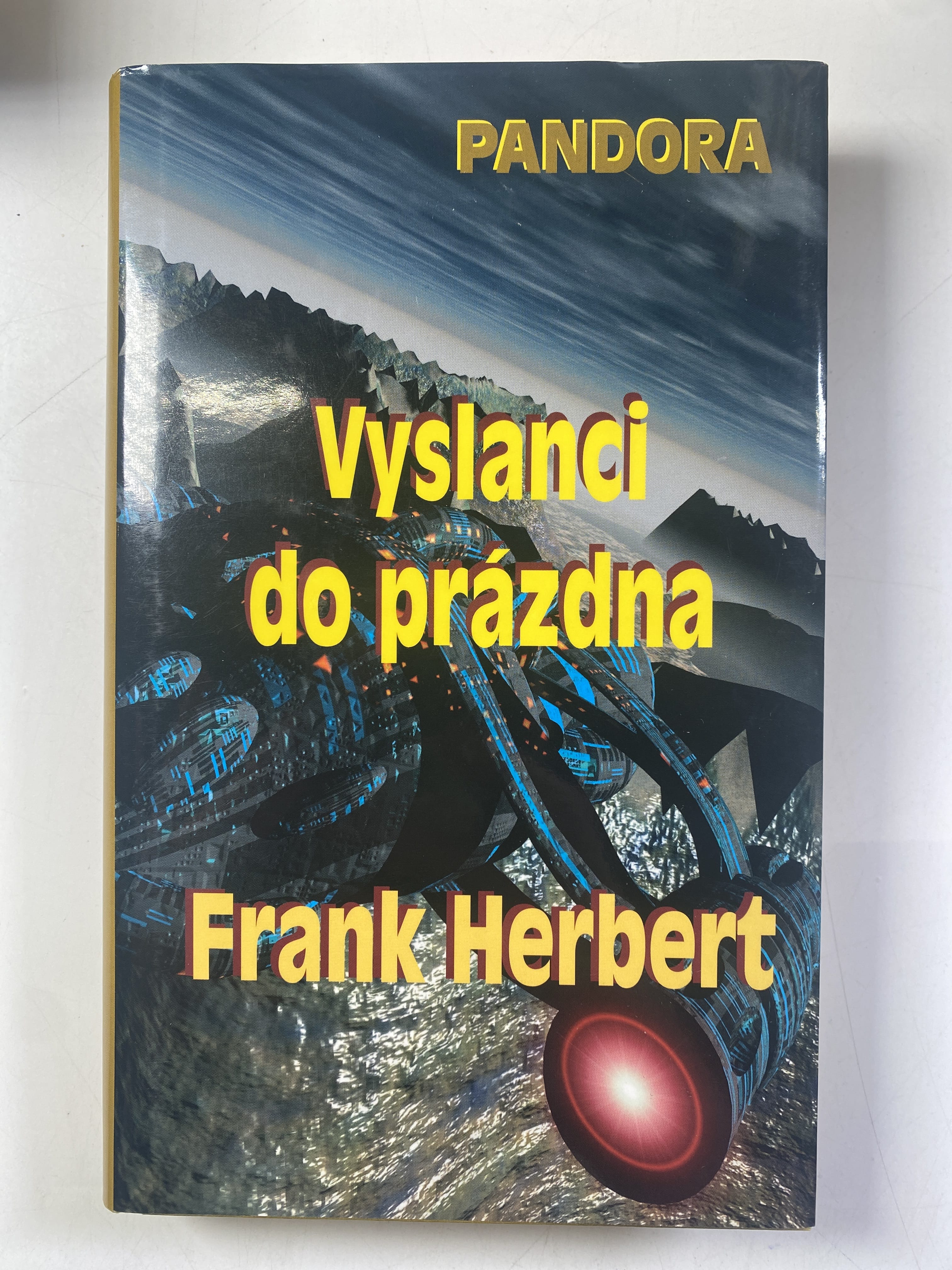 Levně Pandora: Vyslanci do prázdna (0)